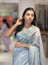 Self Stripe Weaved Semi Organza Saree | BLD520