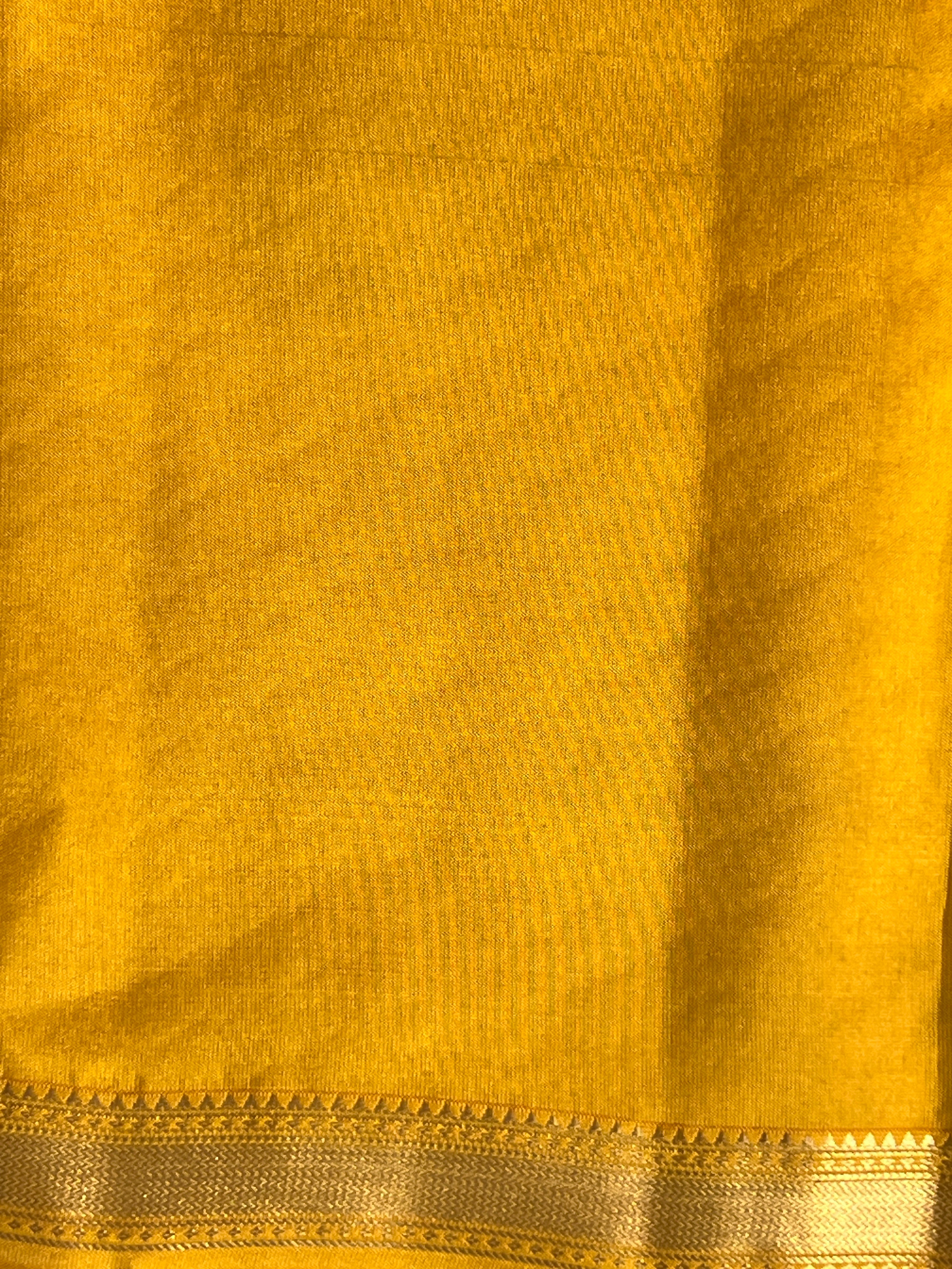 Geometrical Pattern Soft Silk Saree | KSO122