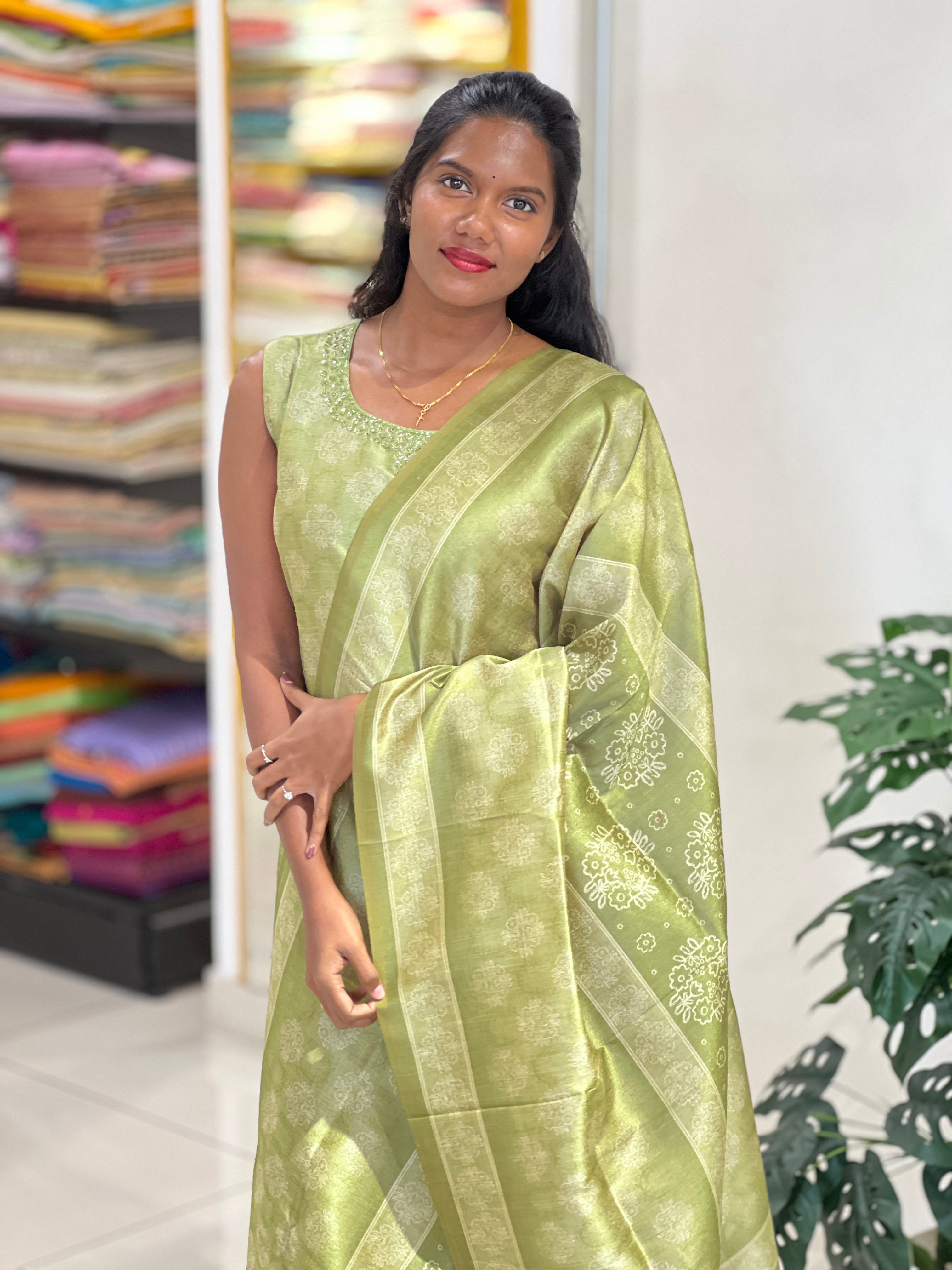 Handwork Detailed Semi Tussar Kurta Set | NAI173