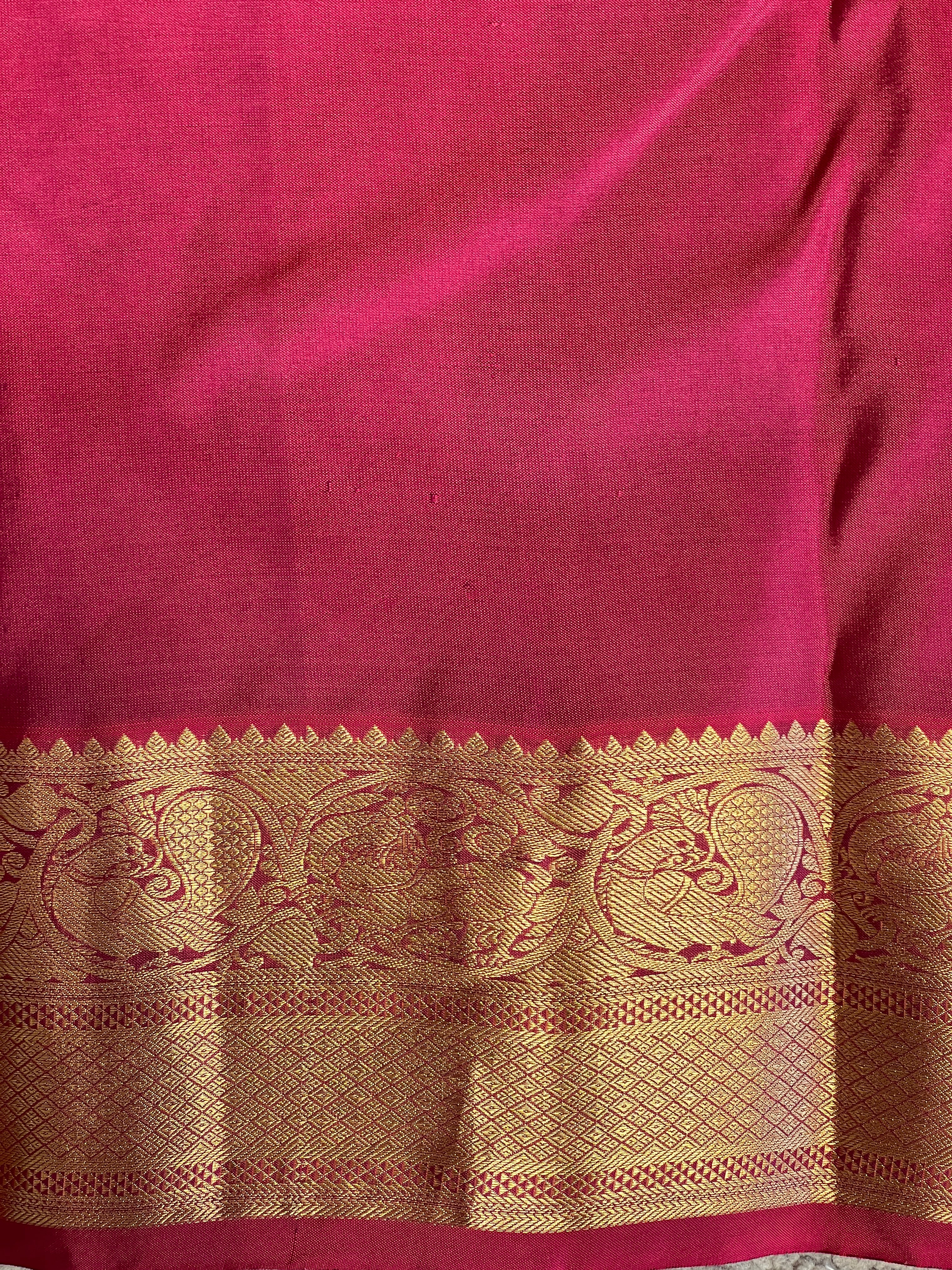 Stripe Woven Traditional Border Pattern Soft Silk Saree | KSO104