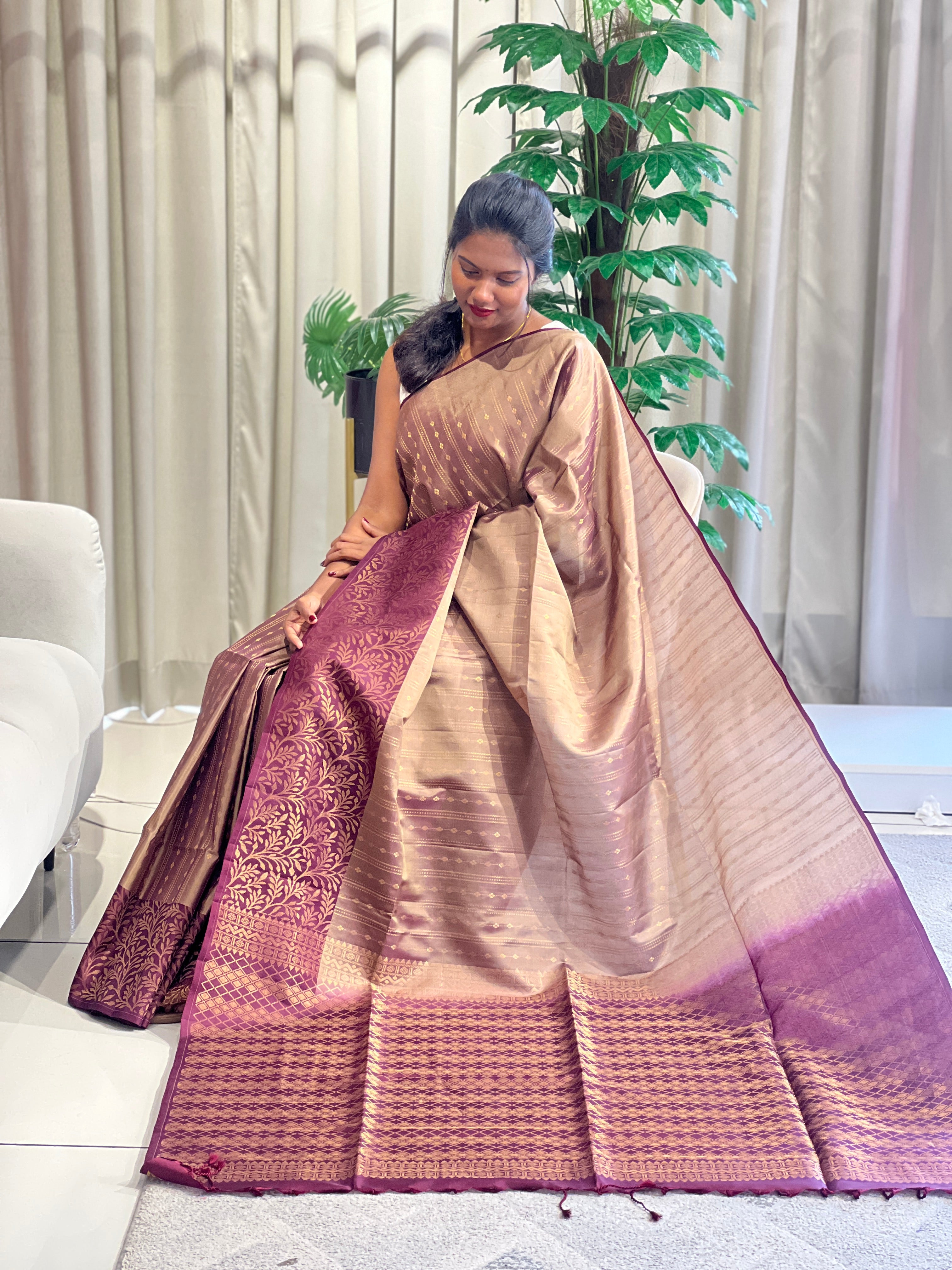 Geometrical Pattern Soft Silk Saree | KSO119