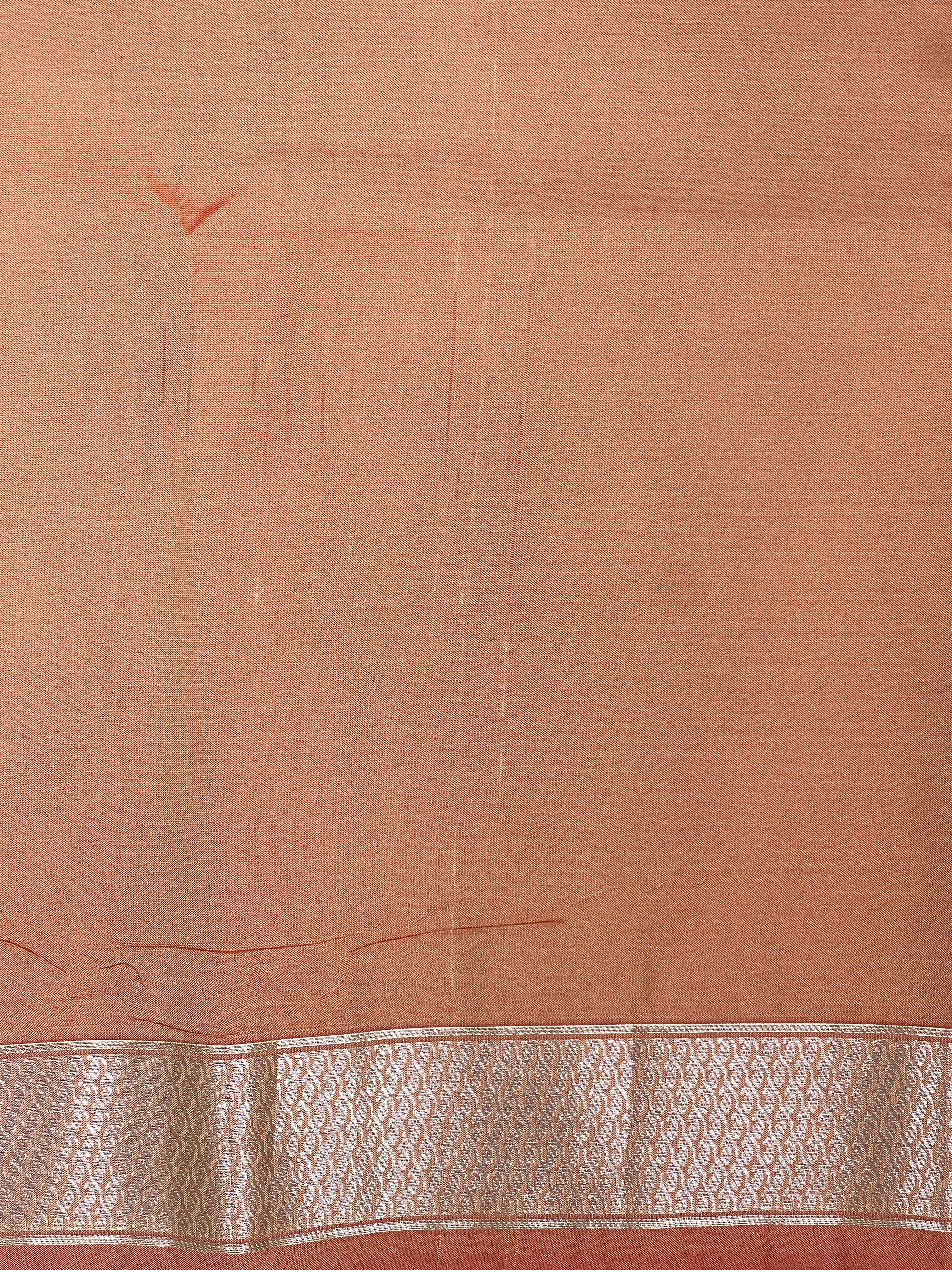 Temple Border Pattern Semi Soft Silk | RVS257