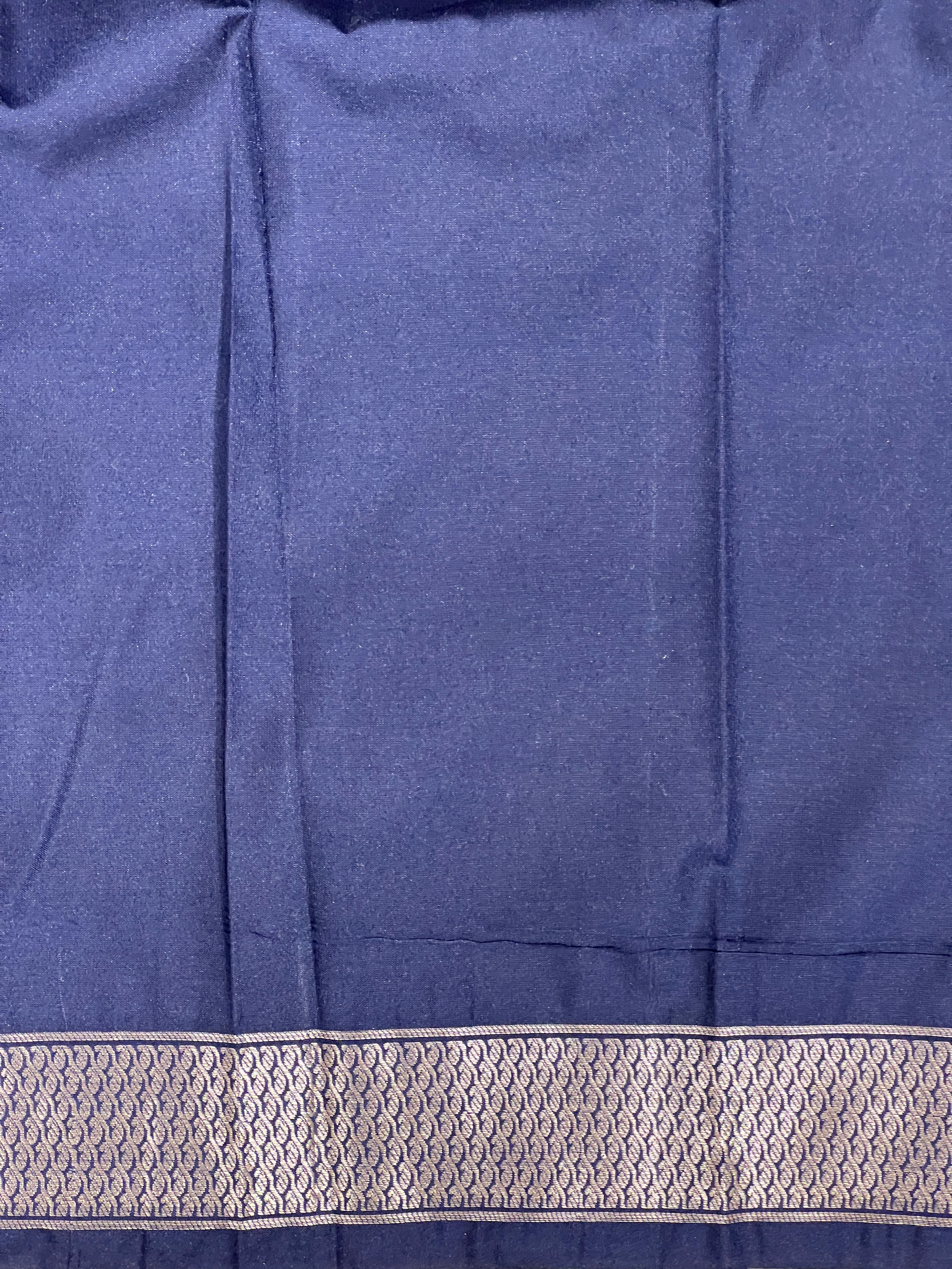 Temple Border Pattern Semi Soft Silk | RVS254