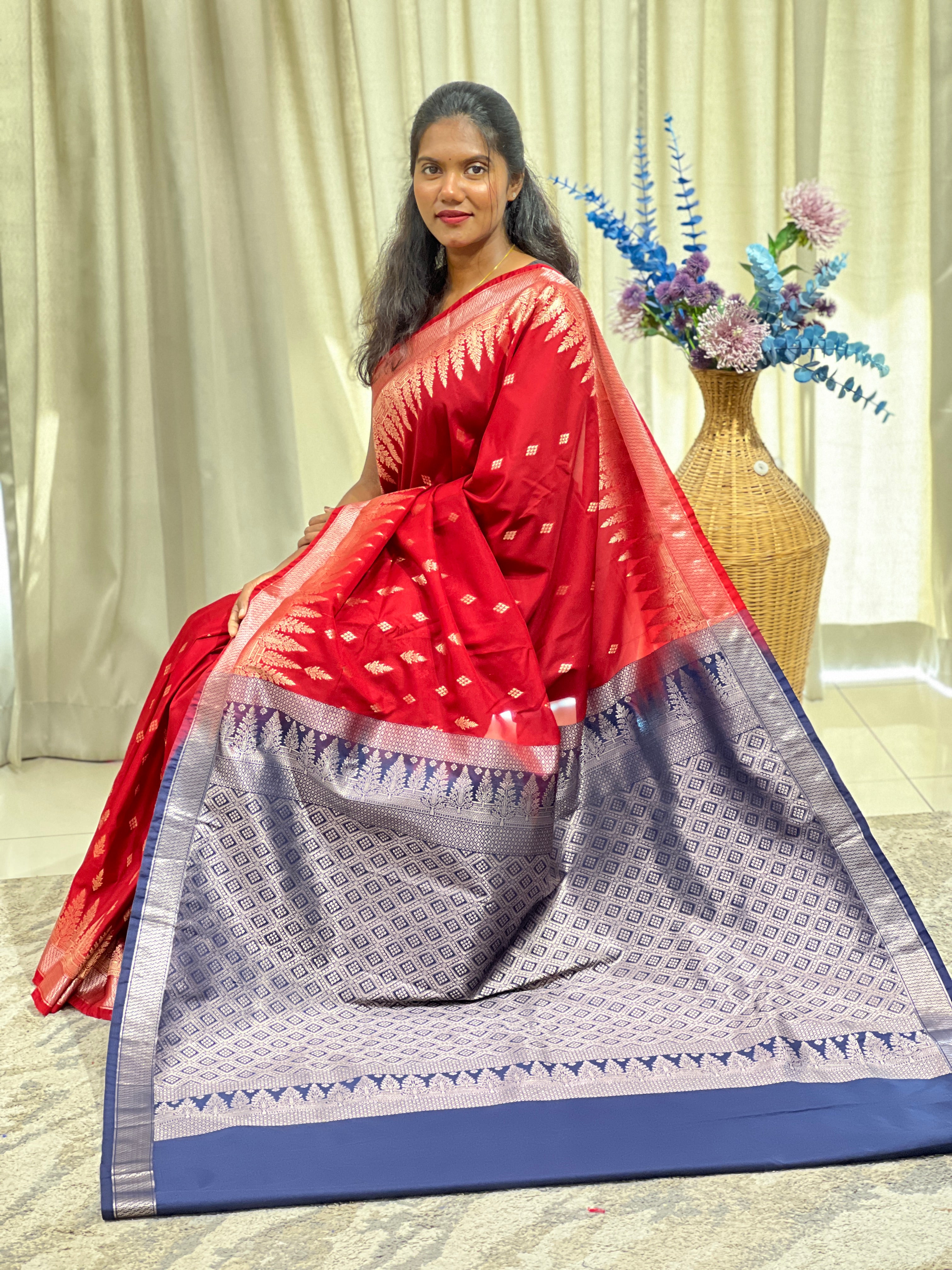 Temple Border Pattern Semi Soft Silk | RVS256