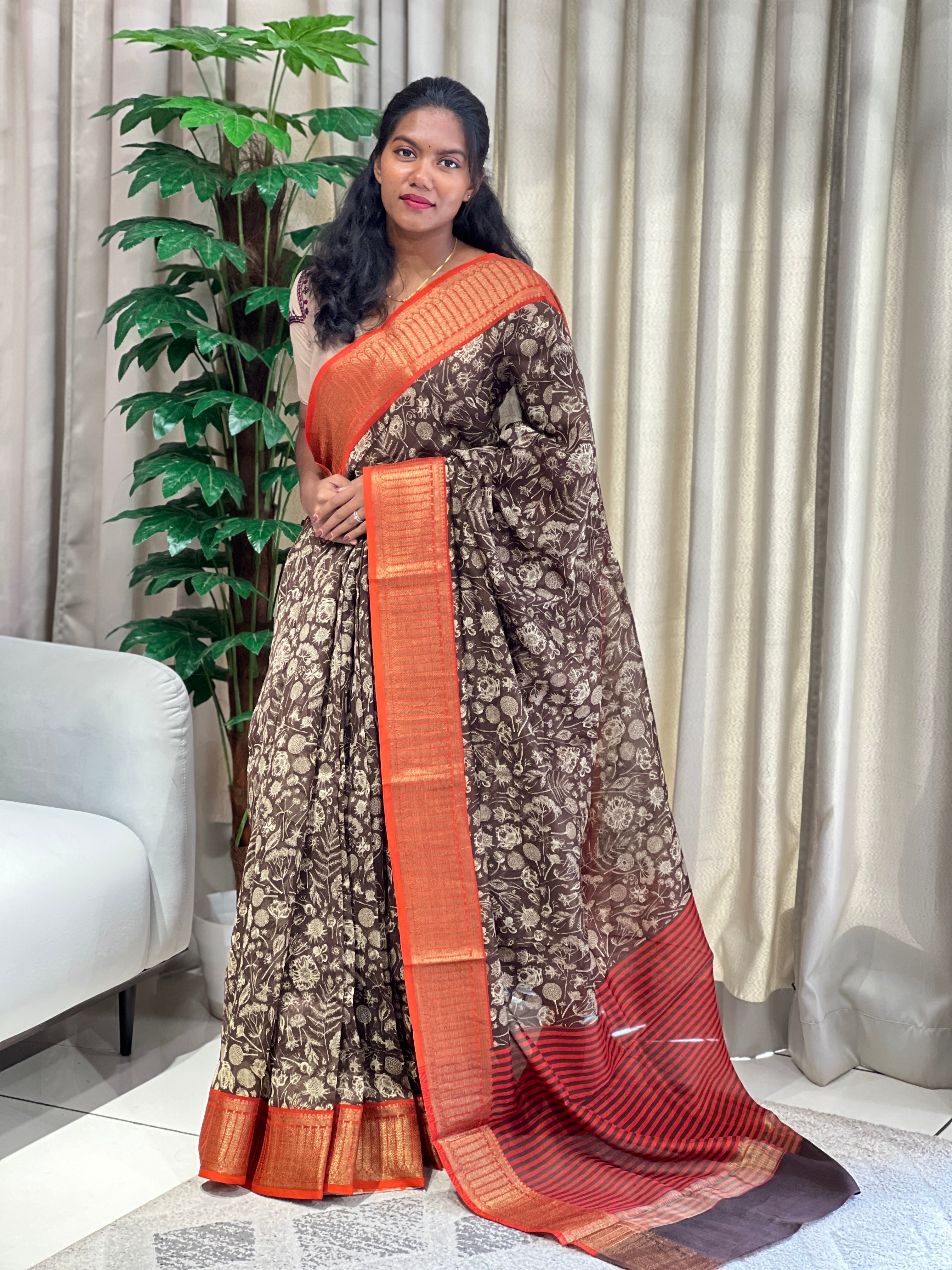 Floral and Leaf Printed Chanderi Saree | RGD953R