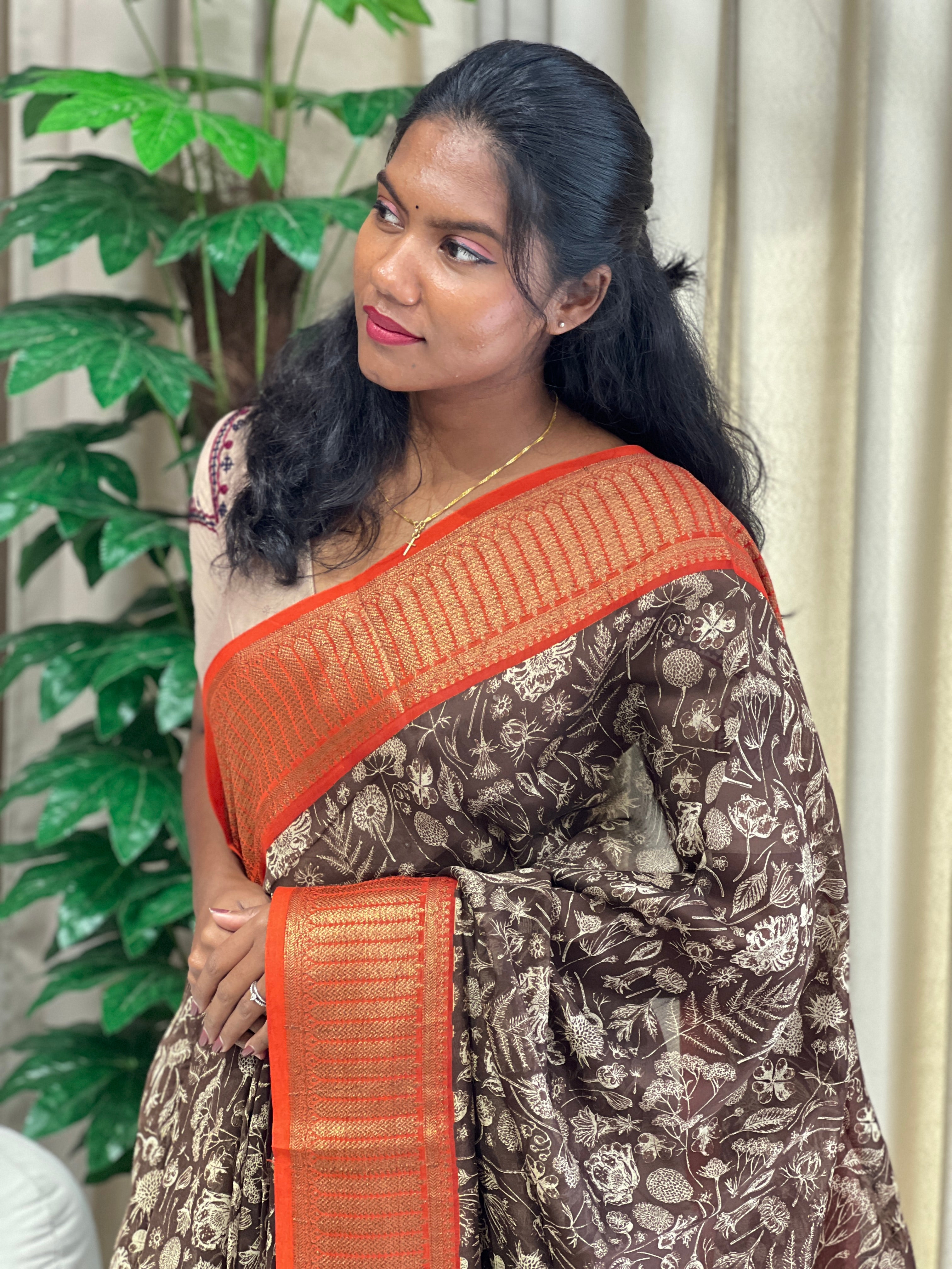 Floral and Leaf Printed Chanderi Saree | RGD953R