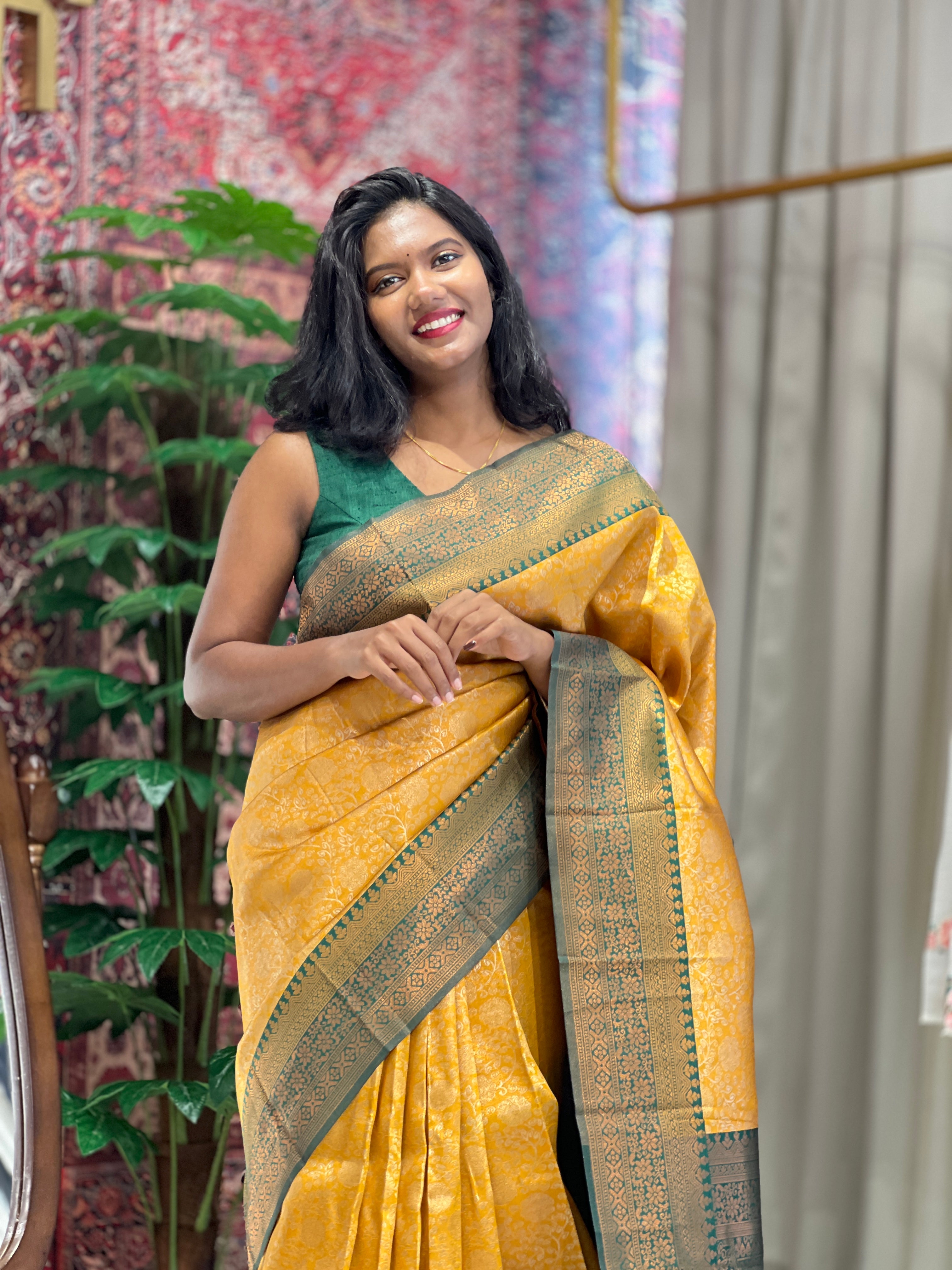 Silver Zari Woven Semi Silk Saree | RMP131