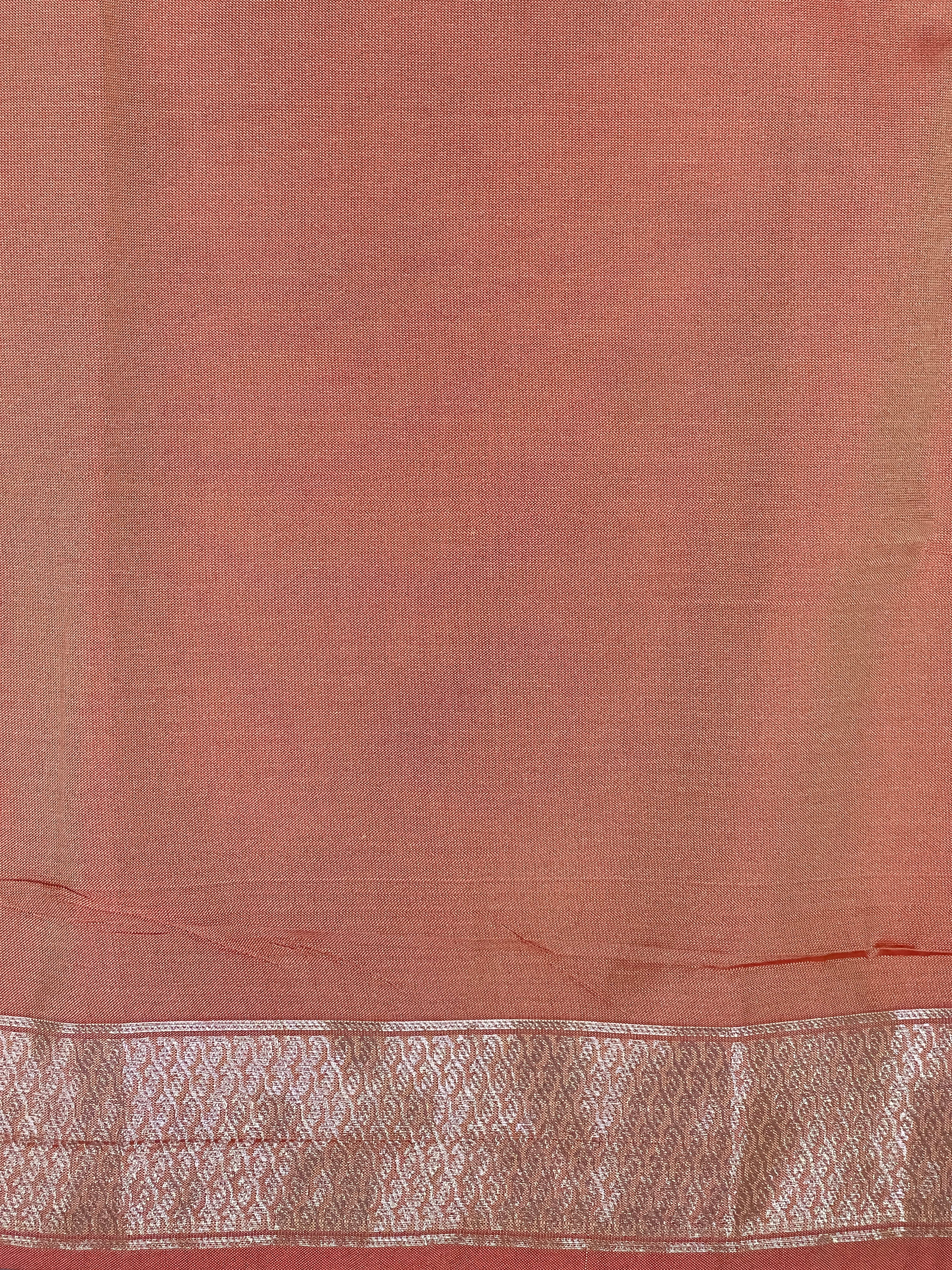 Temple Border Pattern Semi Soft Silk | RVS262