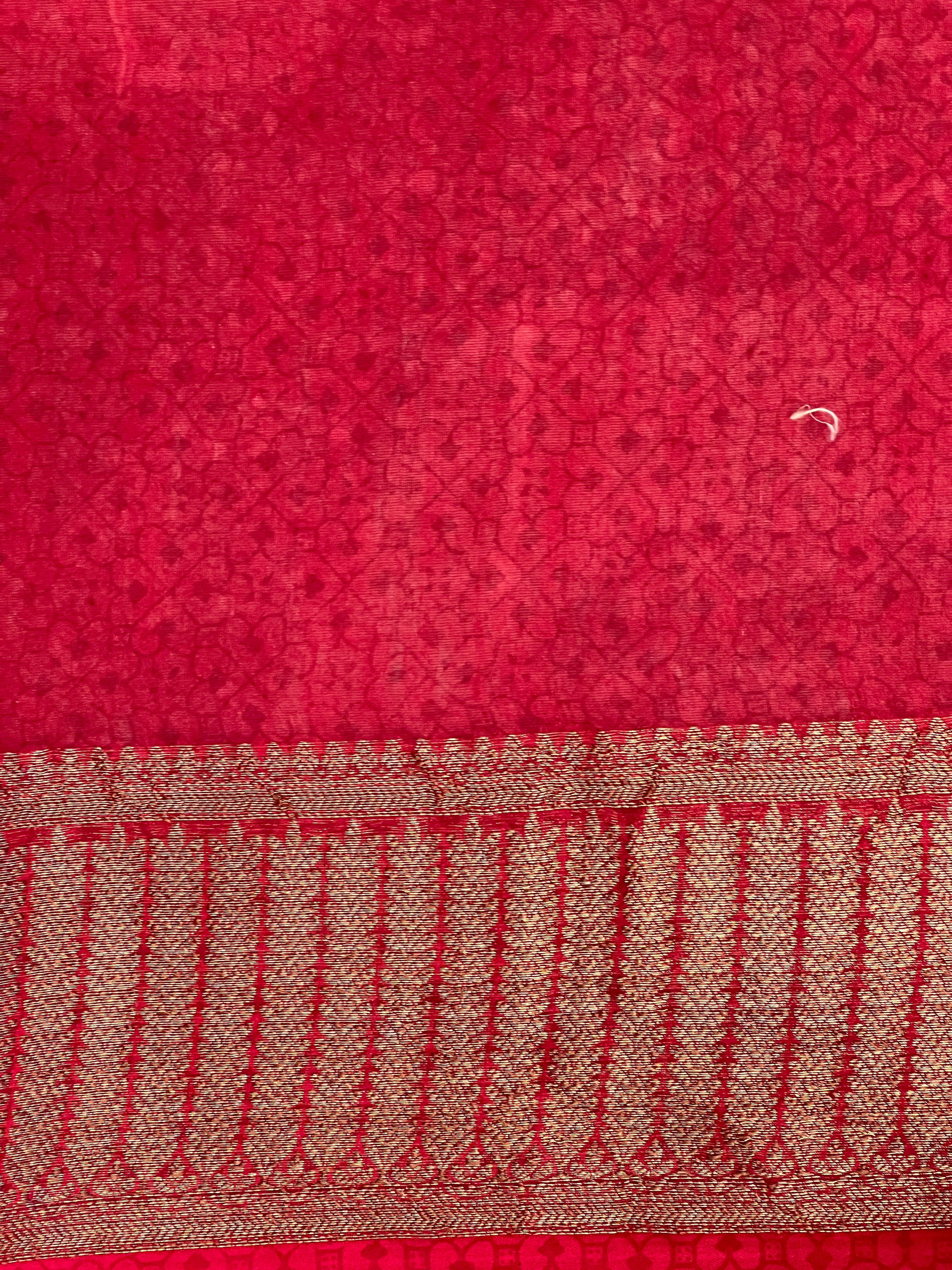 Floral and Leaf Printed Chanderi Saree | RGD954R