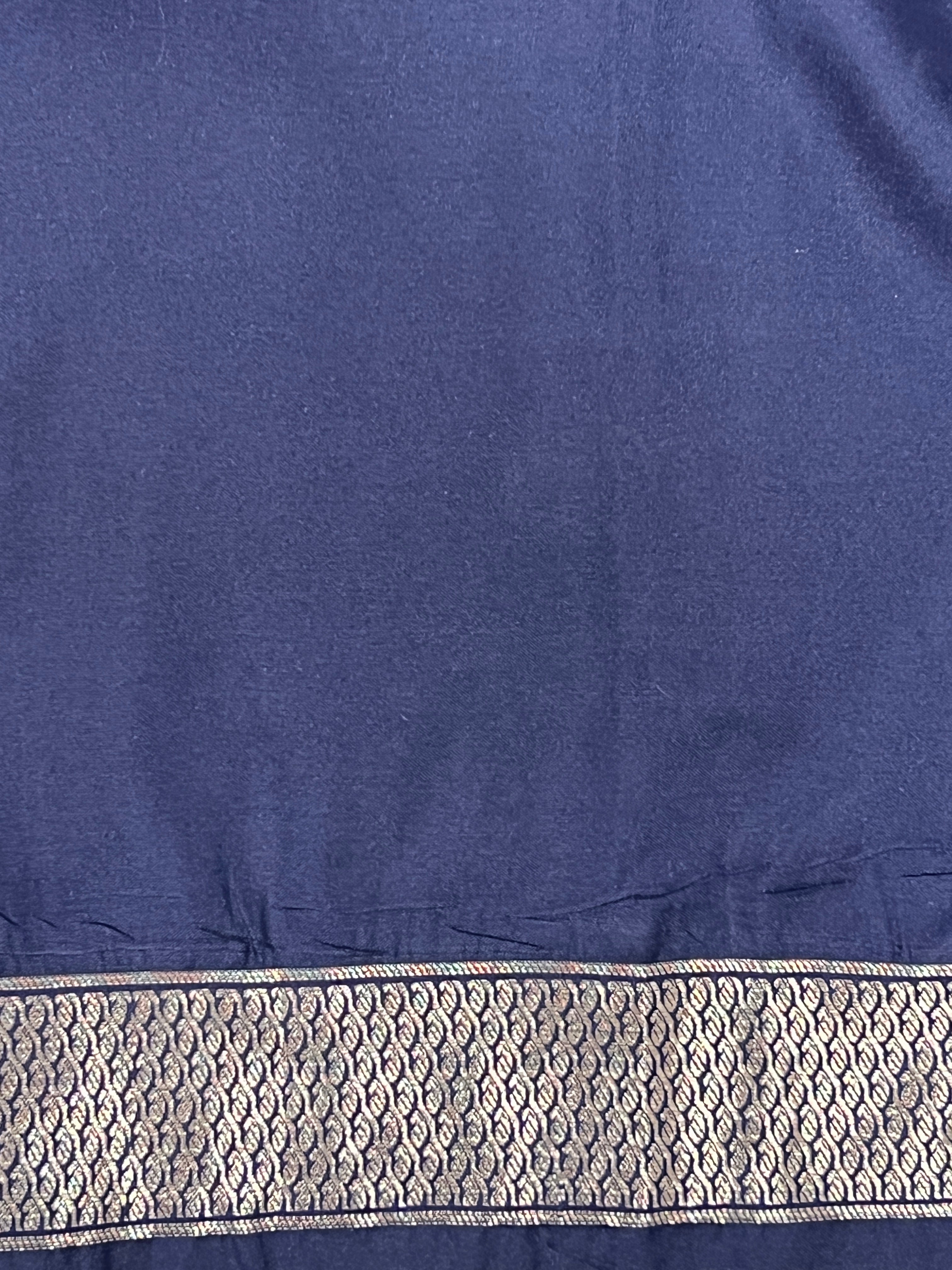 Temple Border Pattern Semi Soft Silk | RVS263