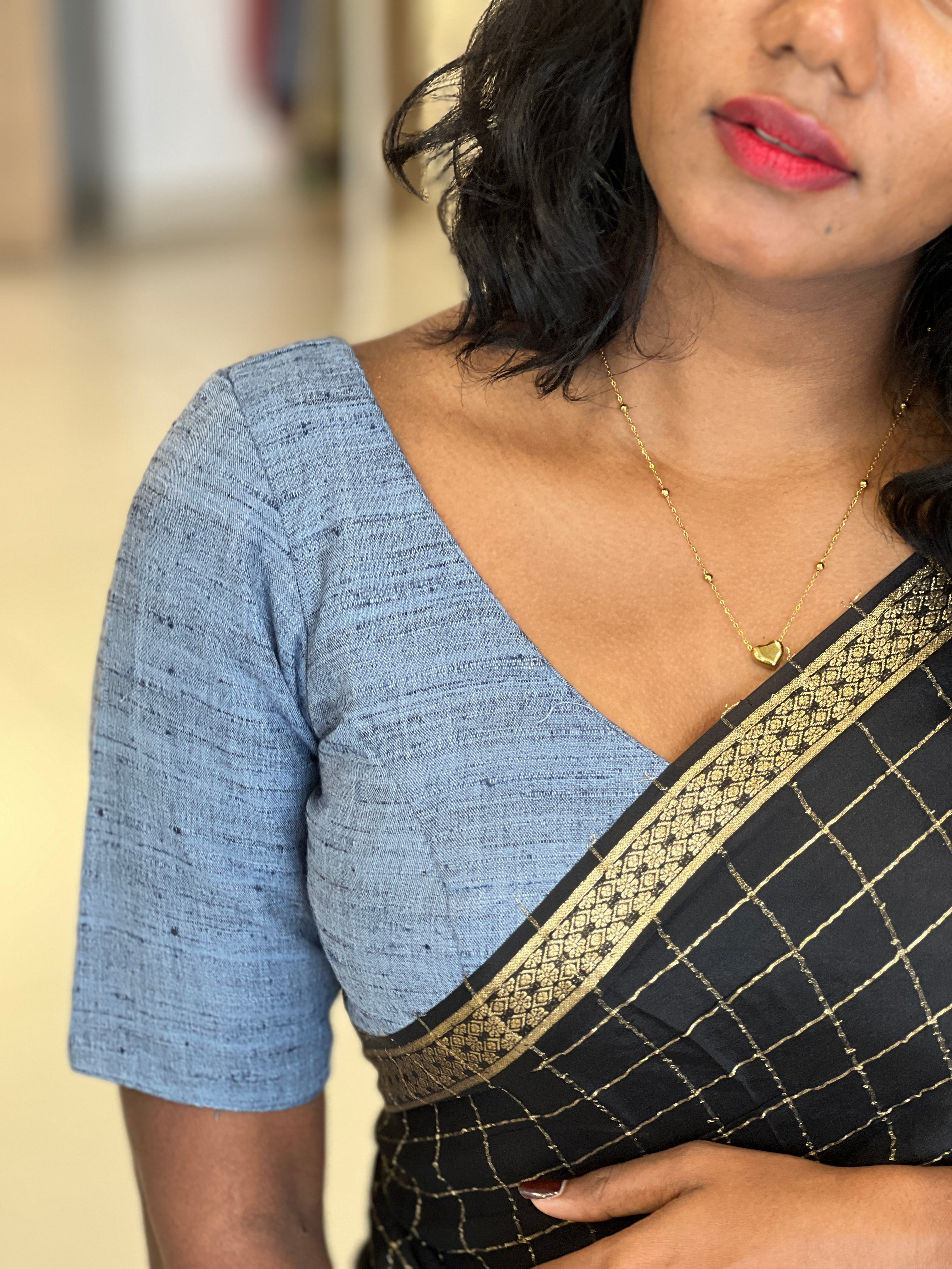 Solid Patterned Raw Cotton Blouse | DNB144