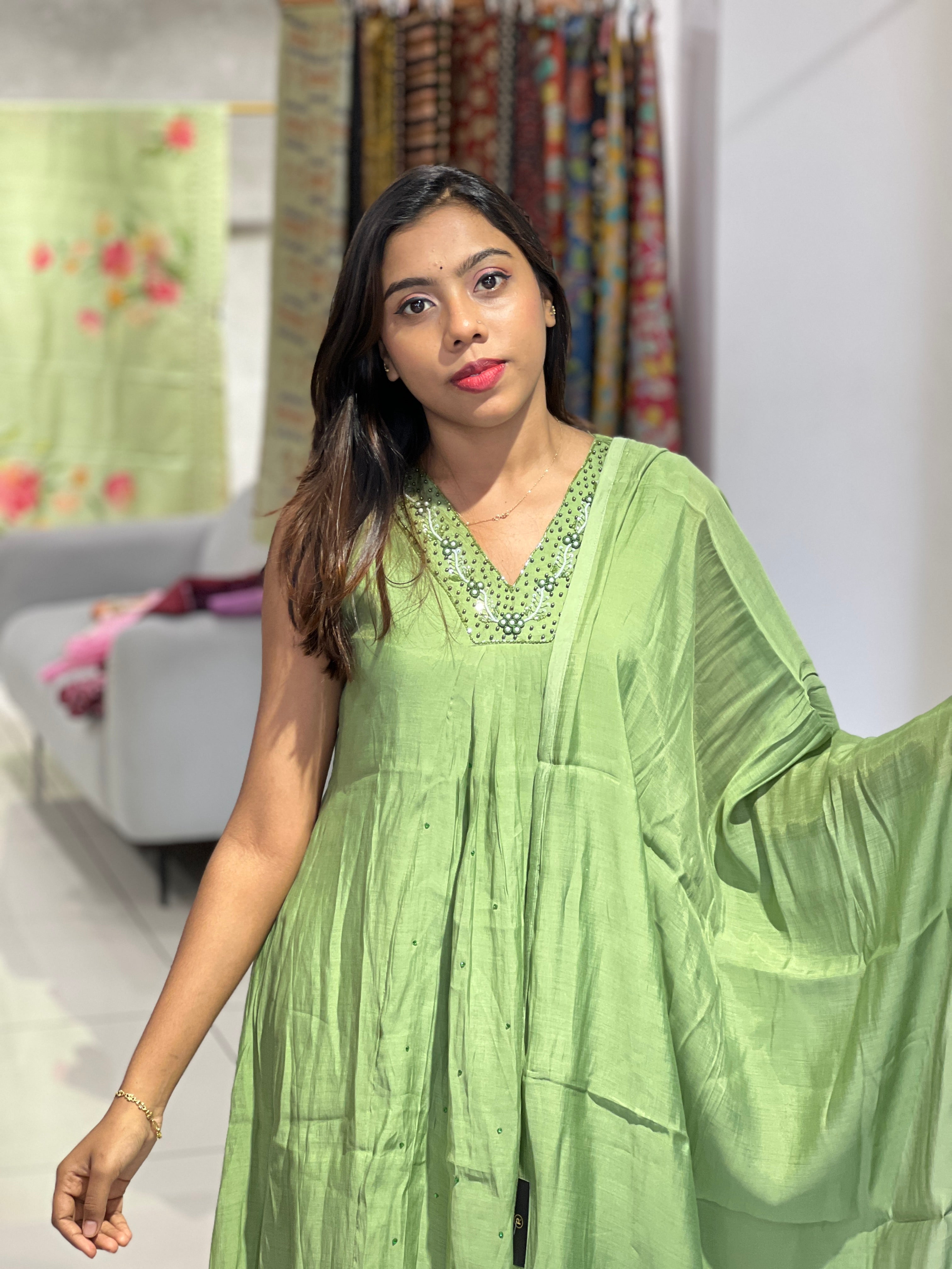 Hand Work Detailed Chanderi Kurta Set | NAI135