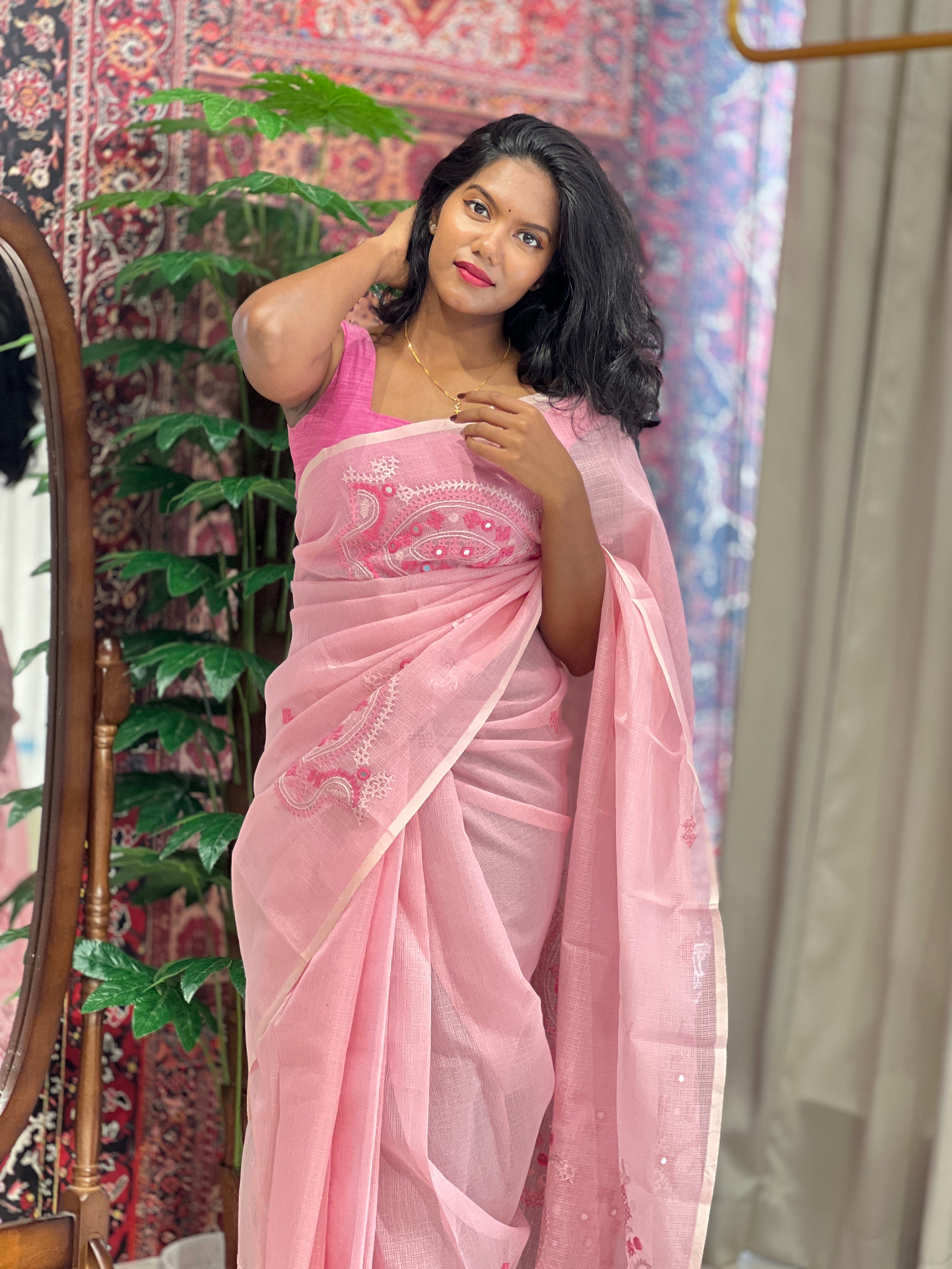 Kutch Work With Mirror Detailed Kota Saree | JSC332