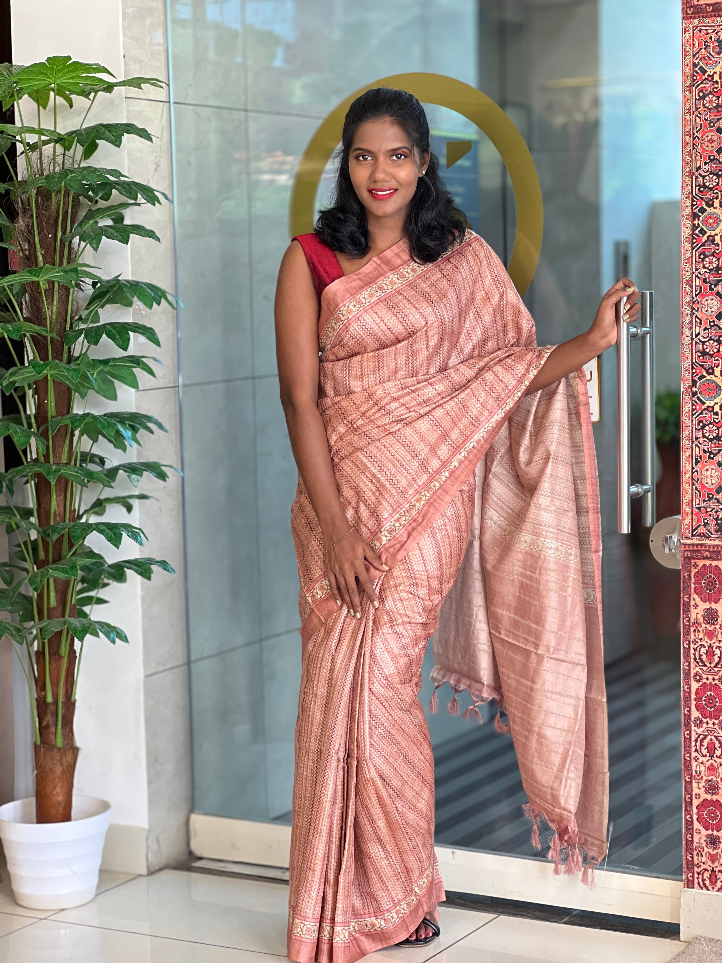 Zigzag Pattern Tussar Finish Saree | KSD231