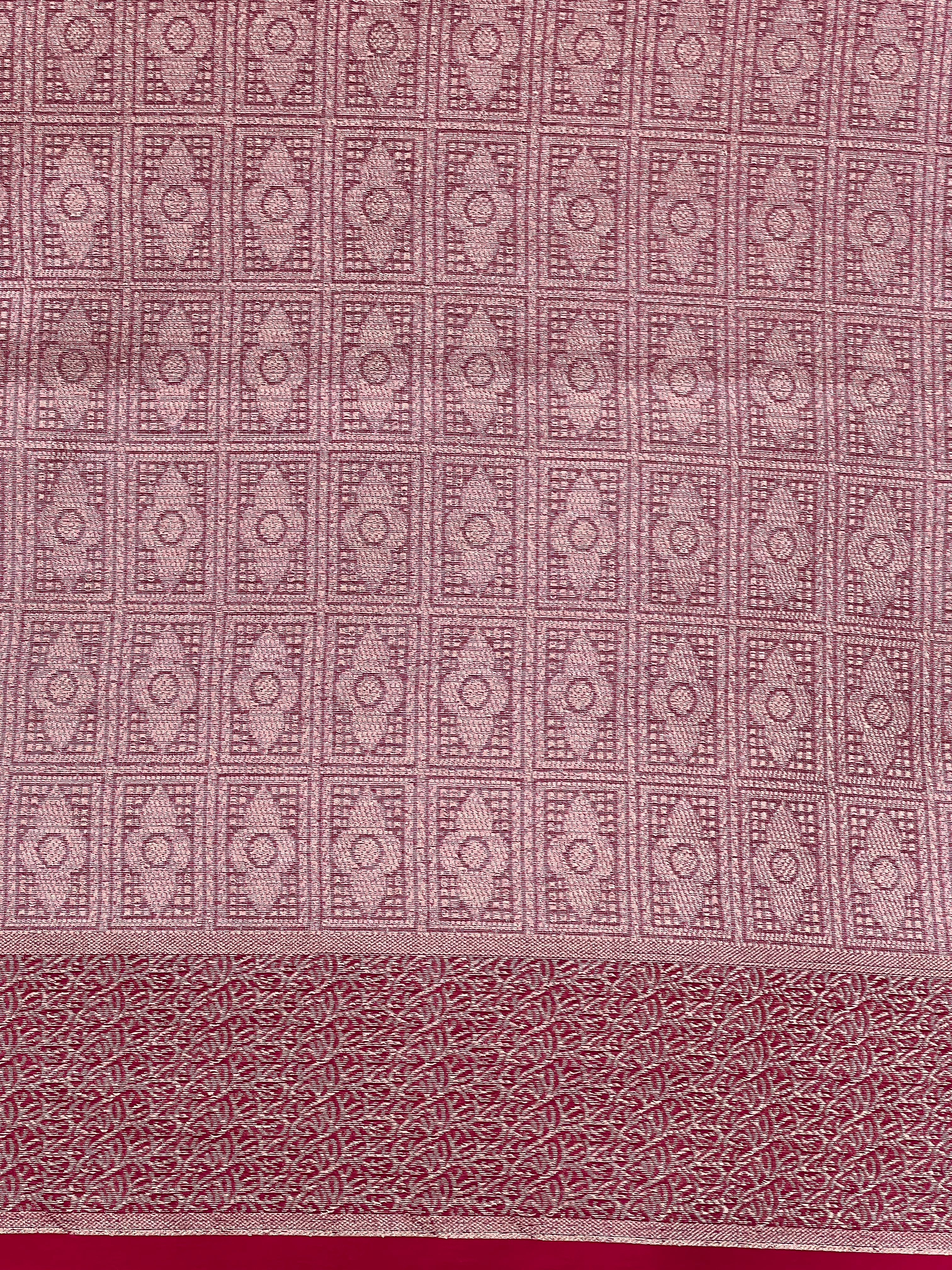 Brocade Patterned Semi Banarasi Saree | NN381