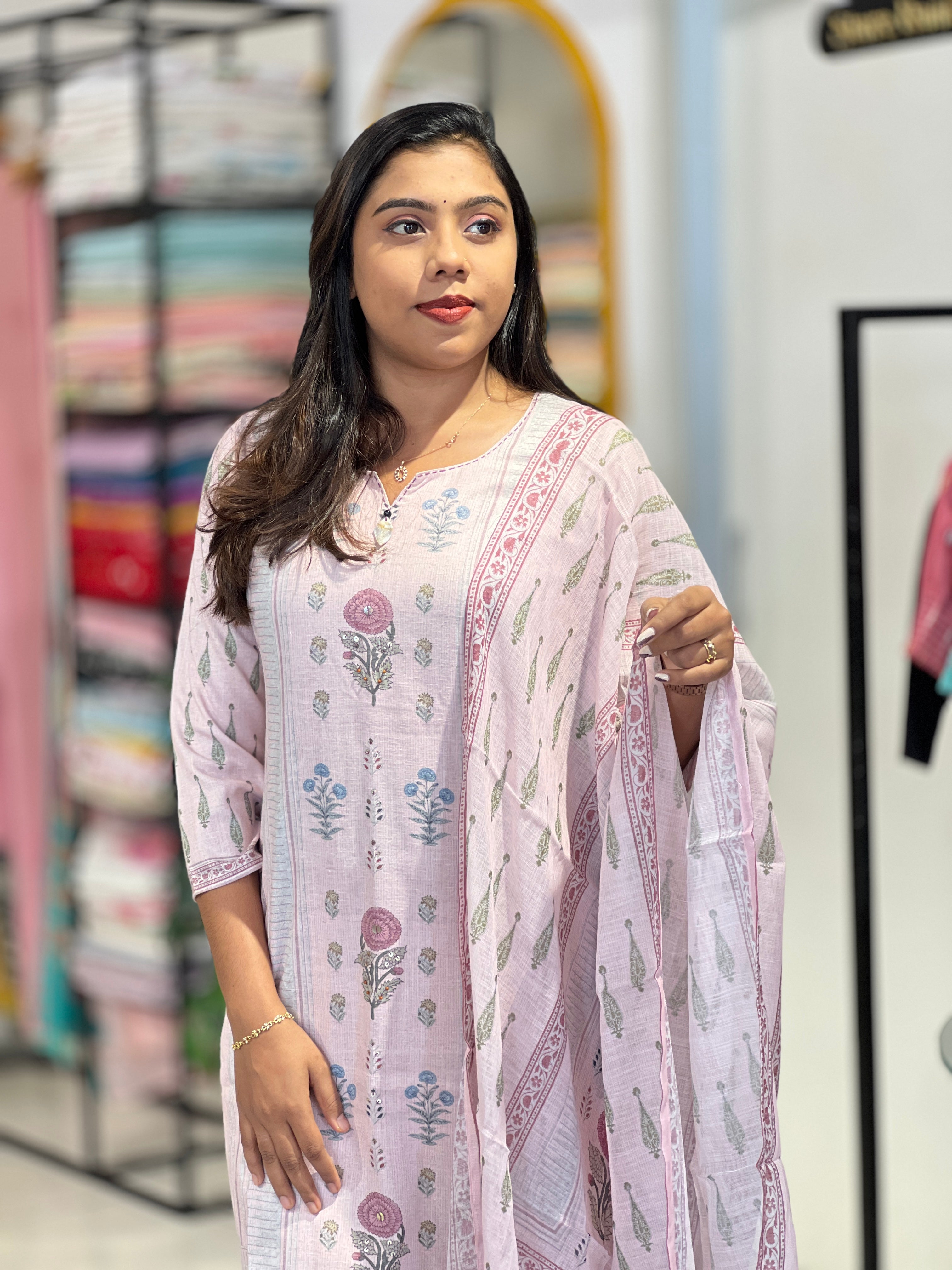 Floral Printed Pattern Linen Cotton Kurta Set | OMF200