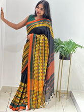 Floral Pattern Border Detailed Cotton Saree (Without Blouse) | RP667