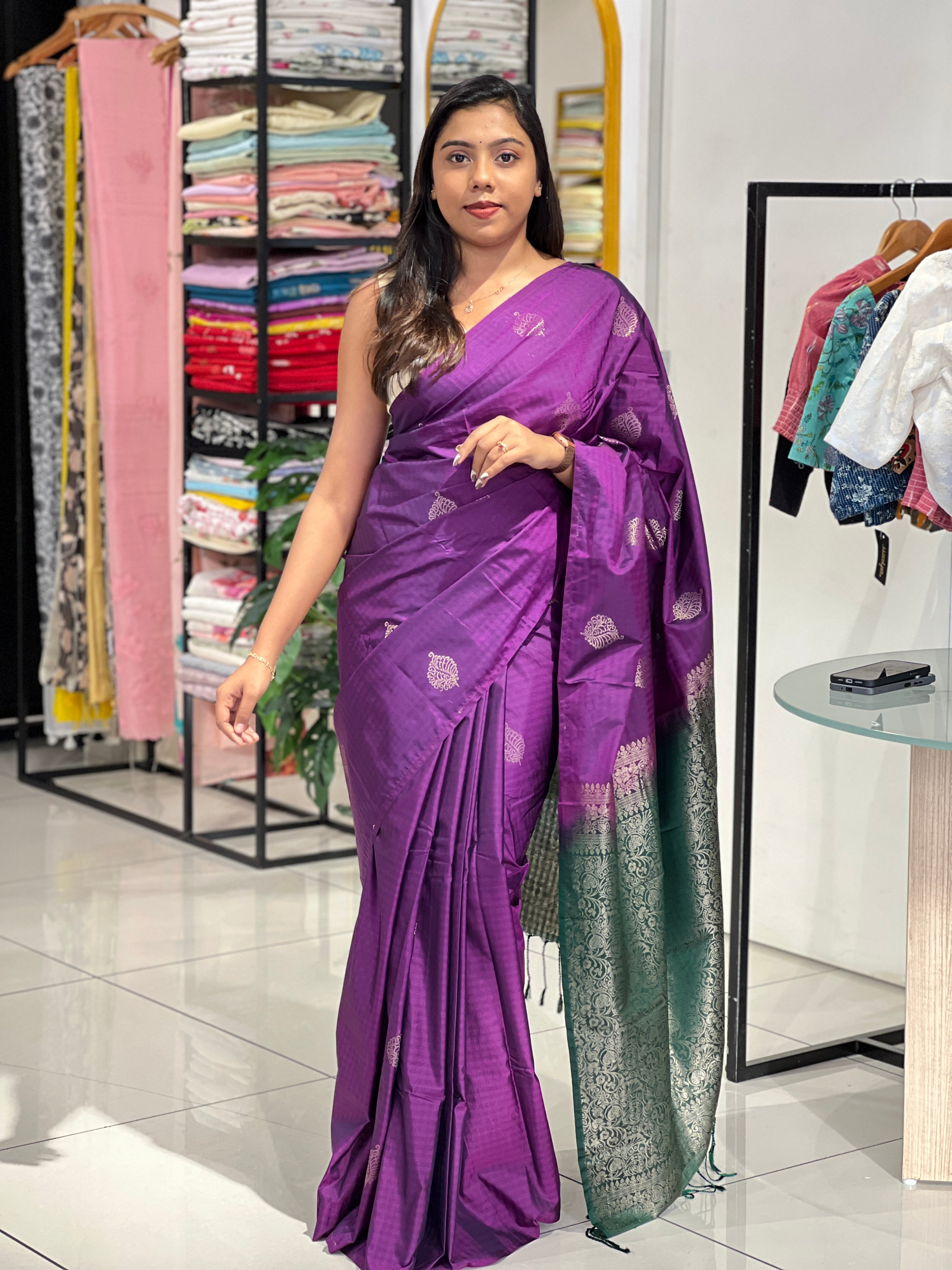Check Woven Pattern Semi Soft Silk Saree | SEN138