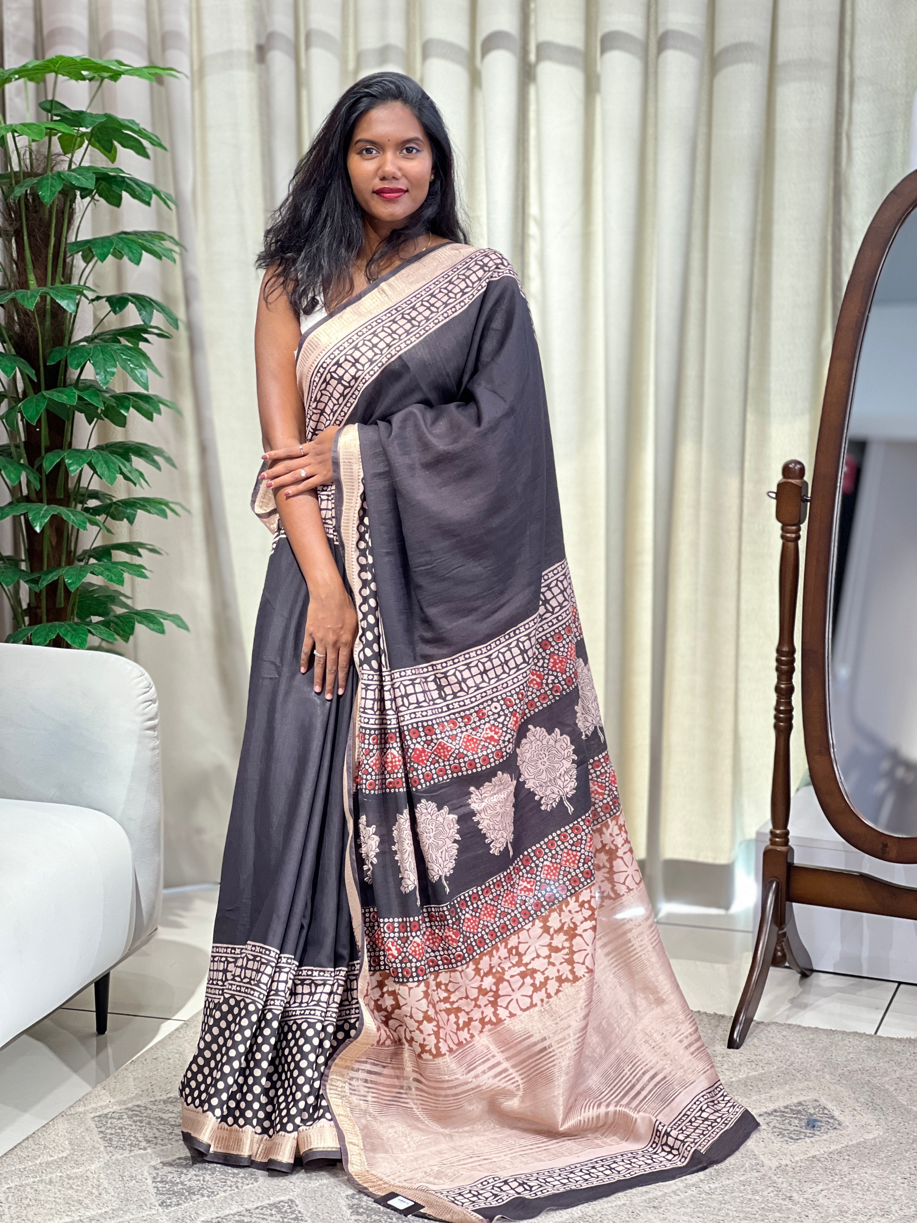 Printed Semi Tussar Saree | AYD259