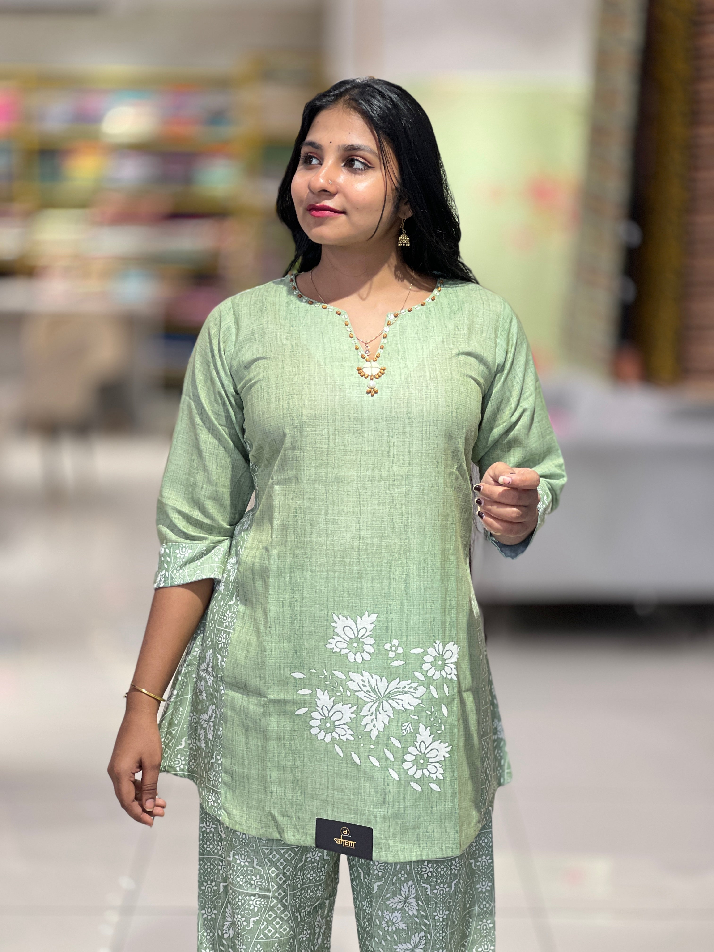 Co-Ord Set Floral Printed Cotton Blend Short Kurta | AFD120