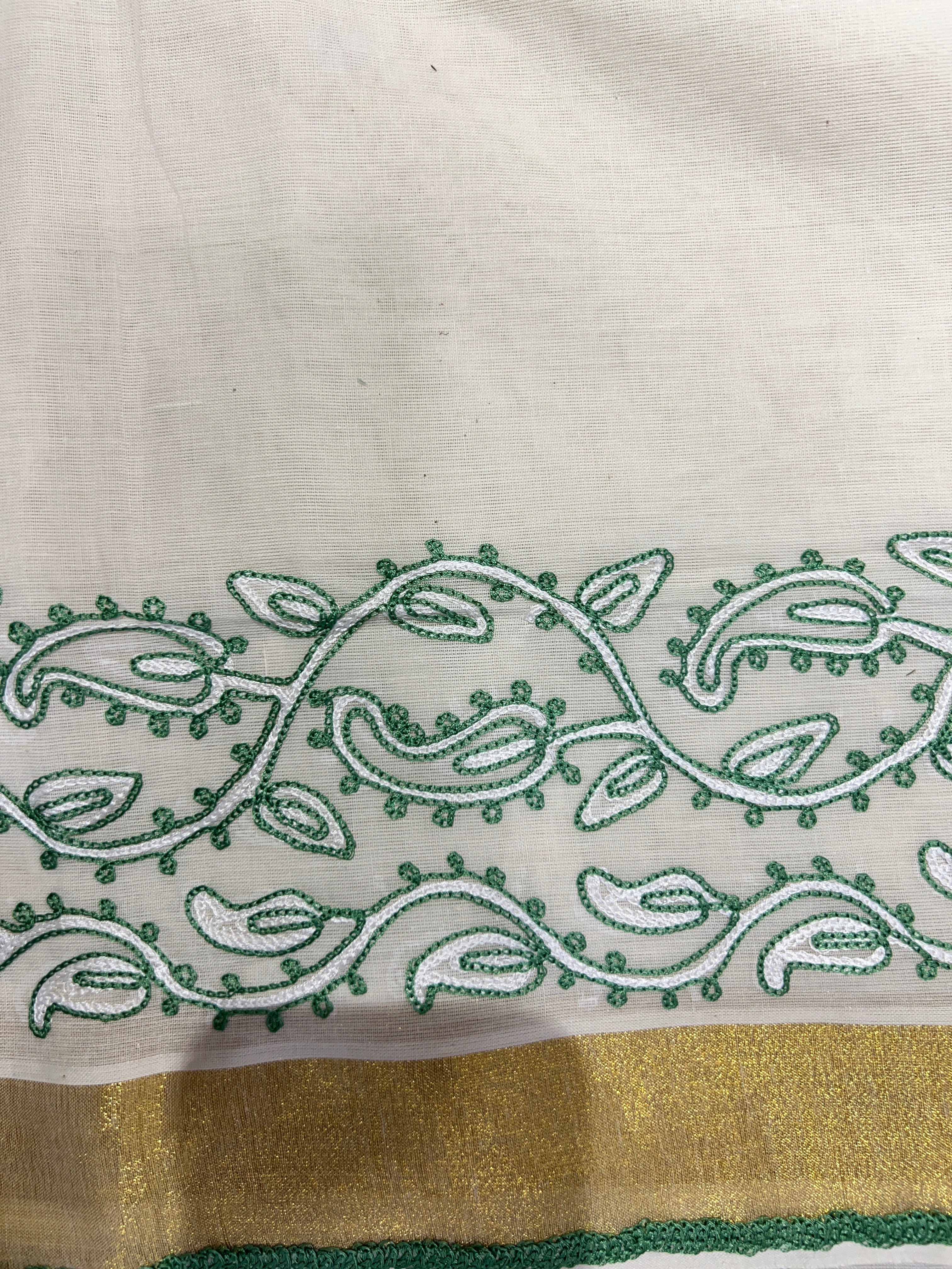 Paisley Embroidery Detailed Kerala Cotton Saree | JSC295