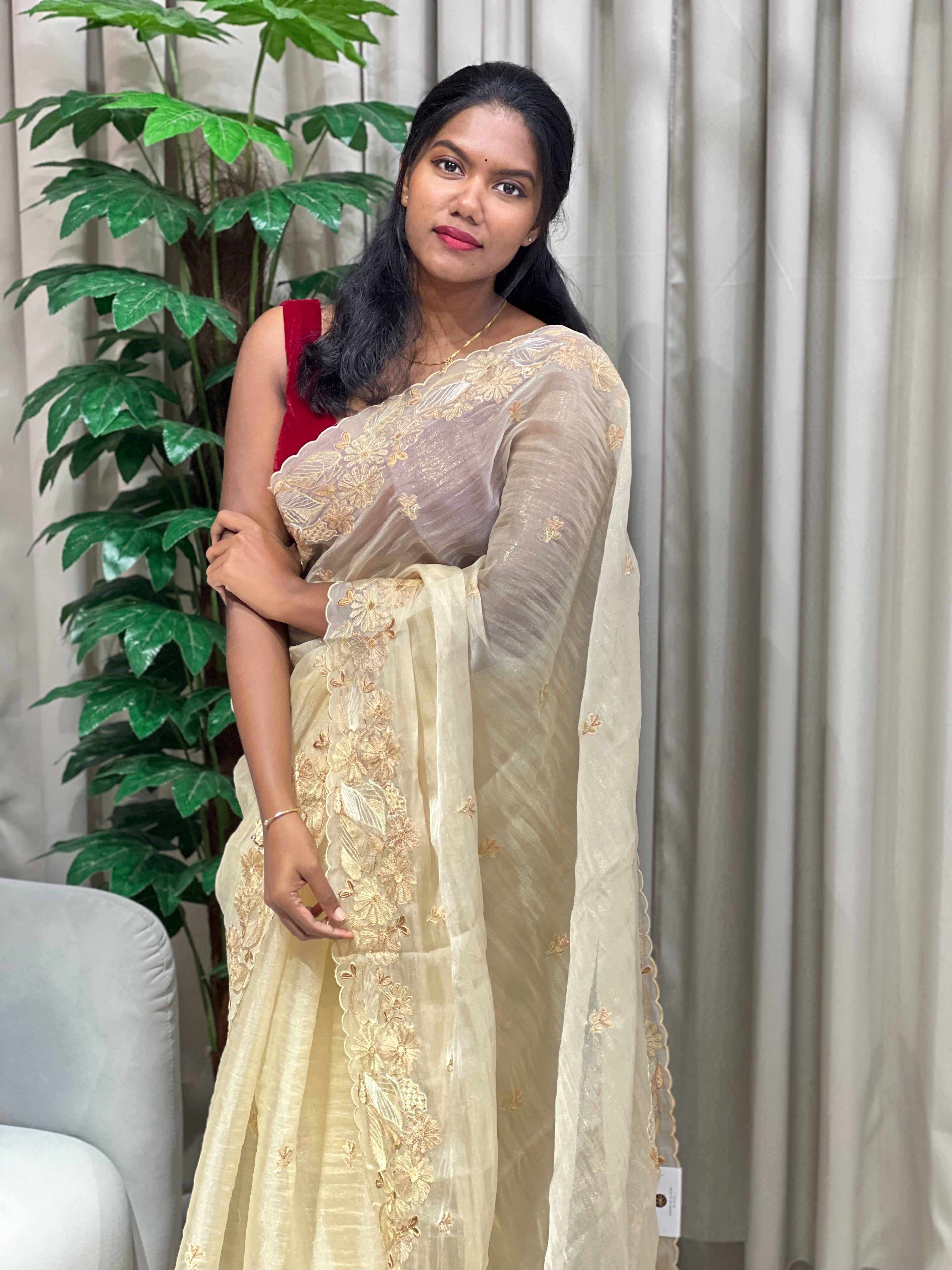 Floral Machine Embroidery Detailed Crushed Tissue Organza Saree | BLD2037