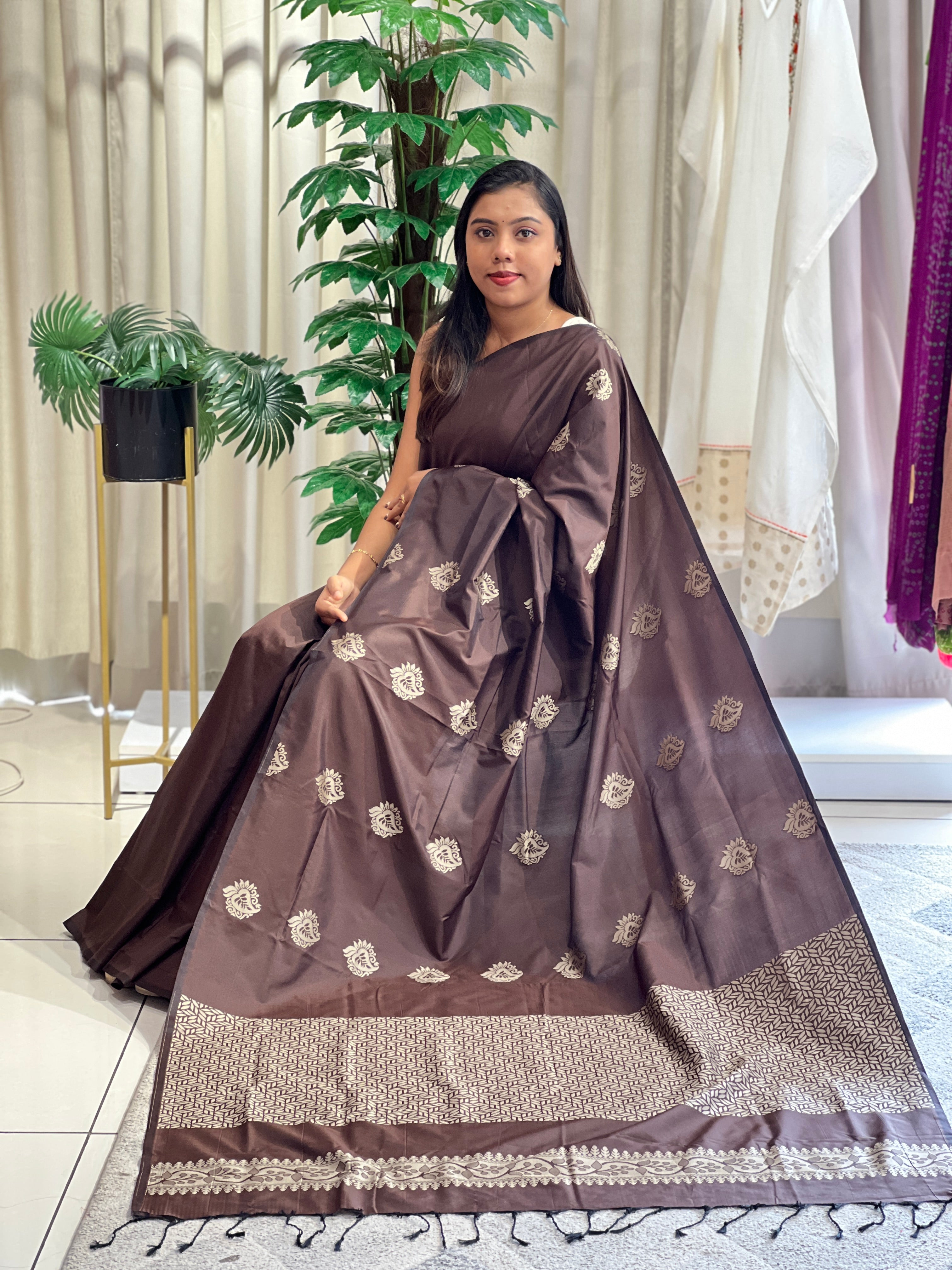 Thread Woven Pattern Semi Soft Silk Saree | RAT104