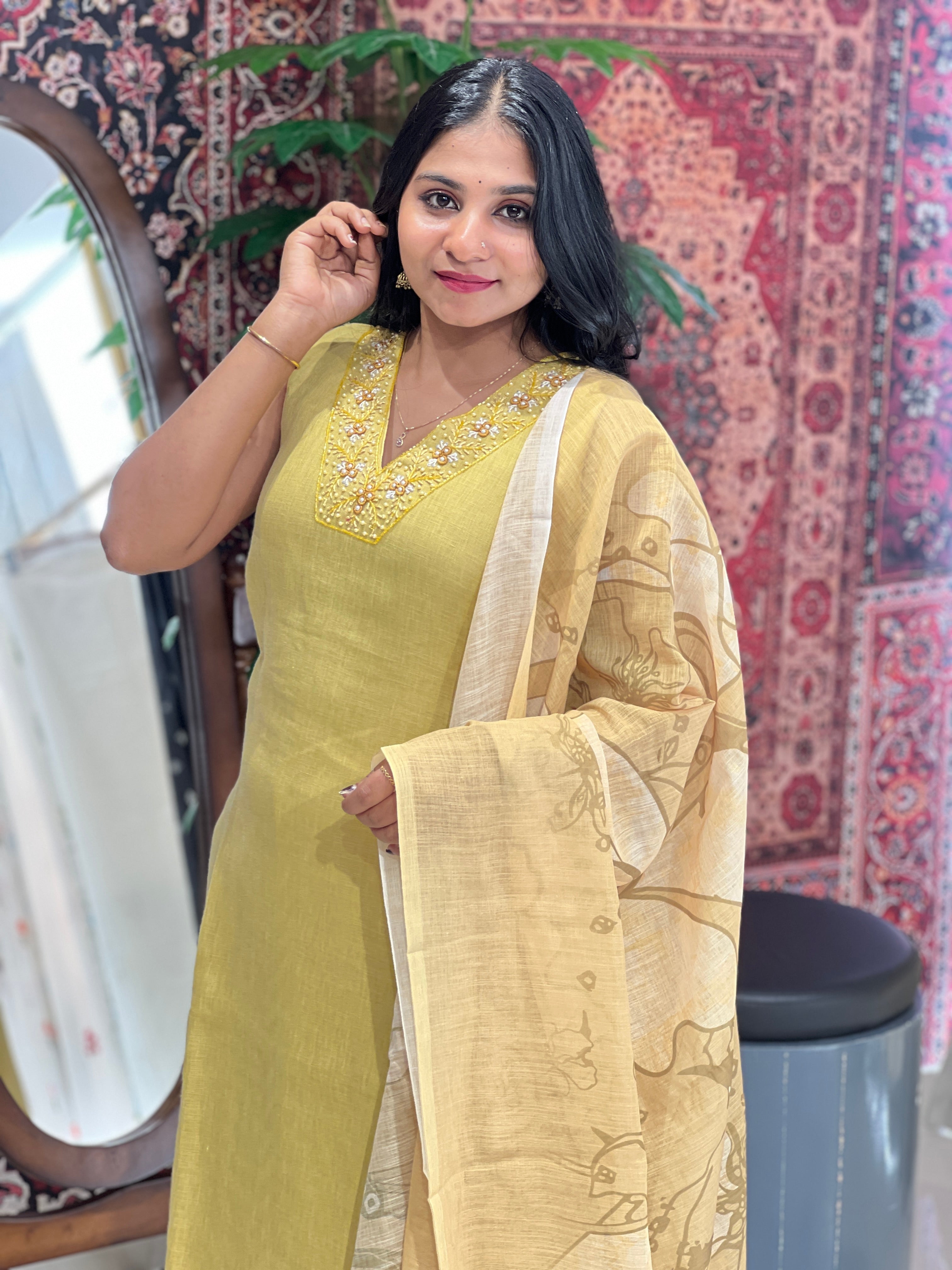 Slitted Linen Kurta Set | NAI137