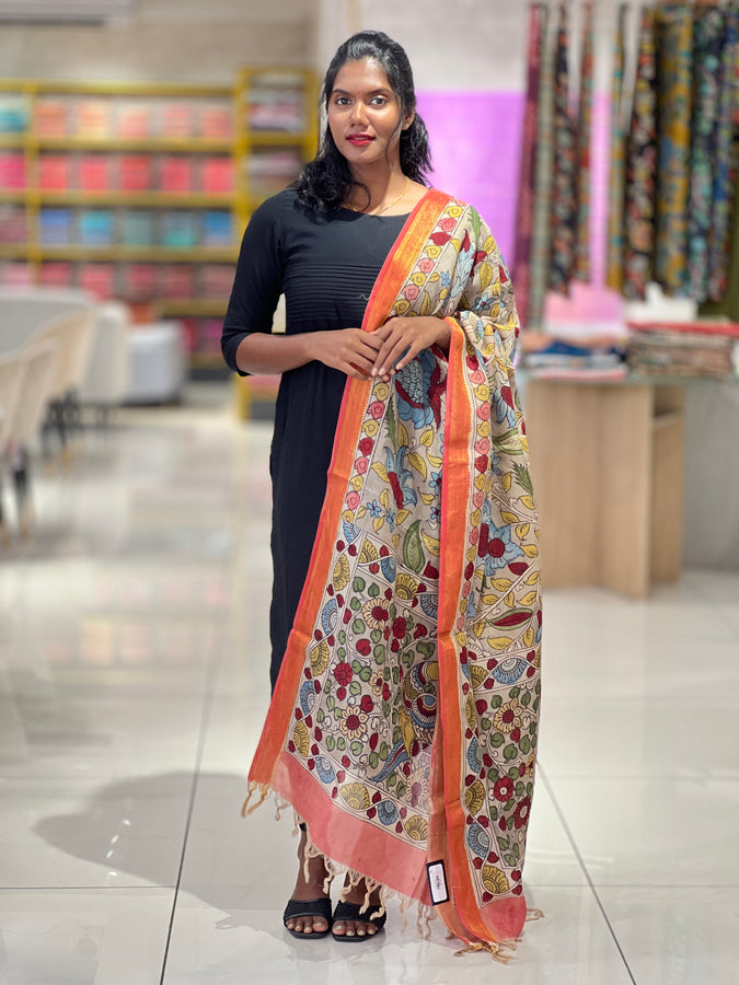 Pen Kalamkari With Mangalgiri Border Detailed Chanderi Dupatta | DE194