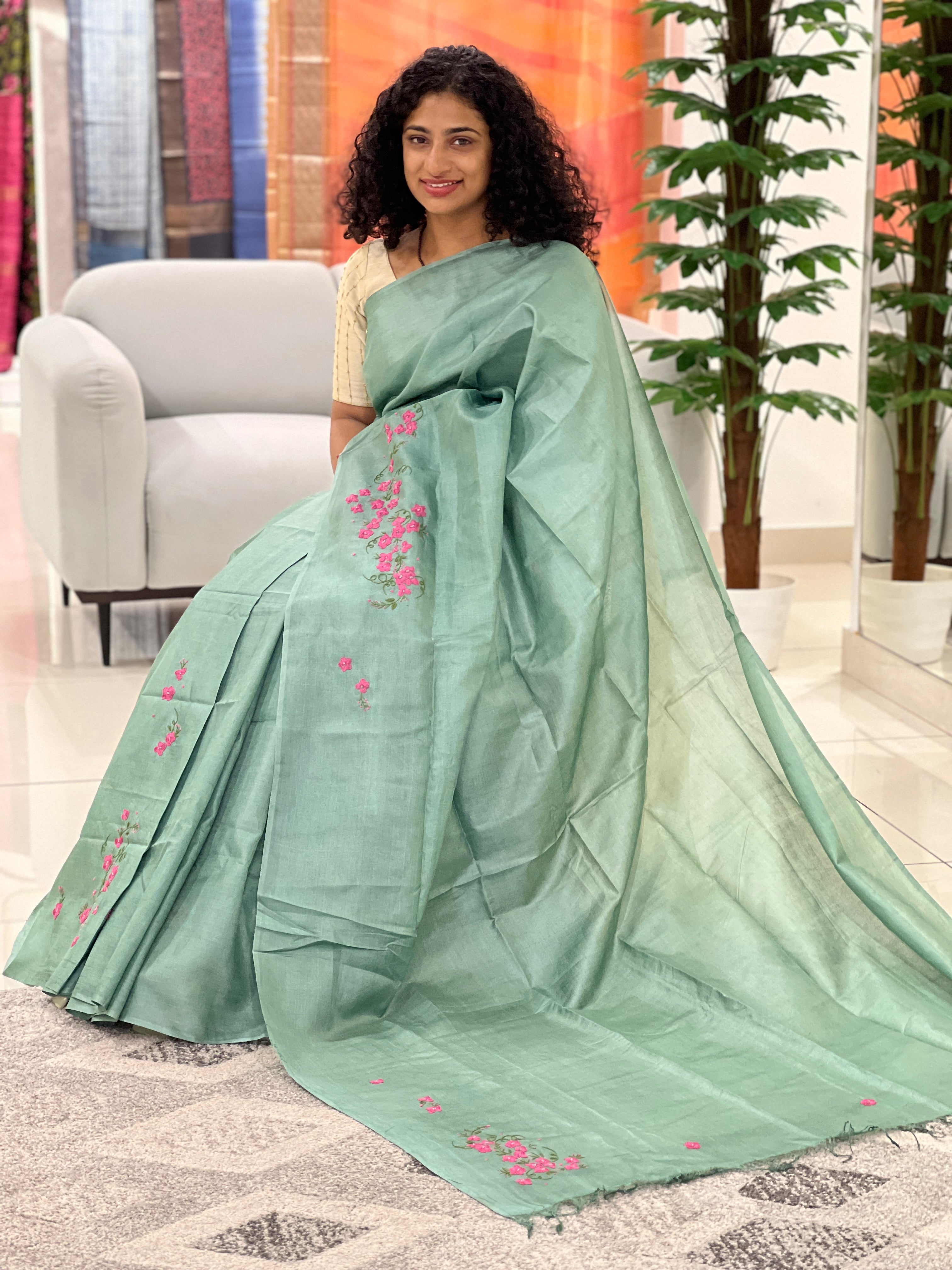 Floral Hand Embroidery Soft Tussar Saree | VMB111