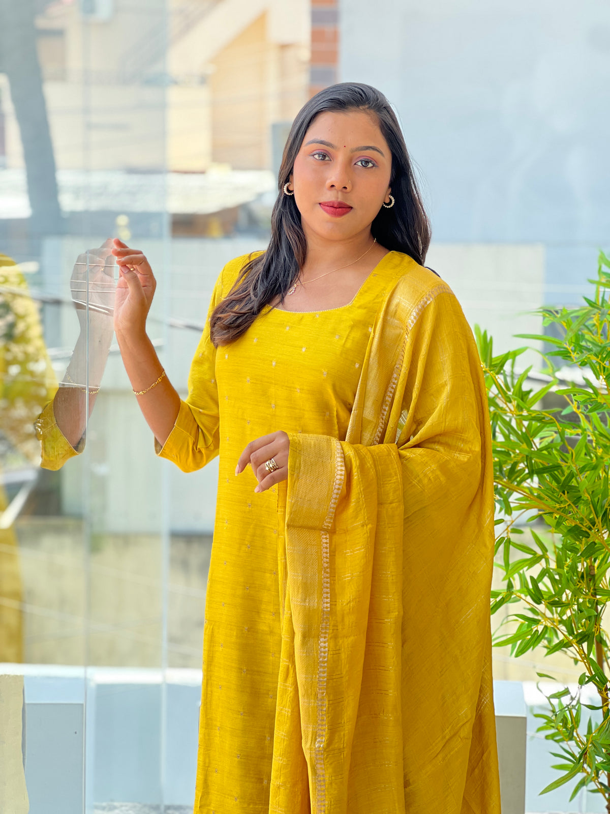 Banarasi Woven Chanderi Kurta Set | YNG1809