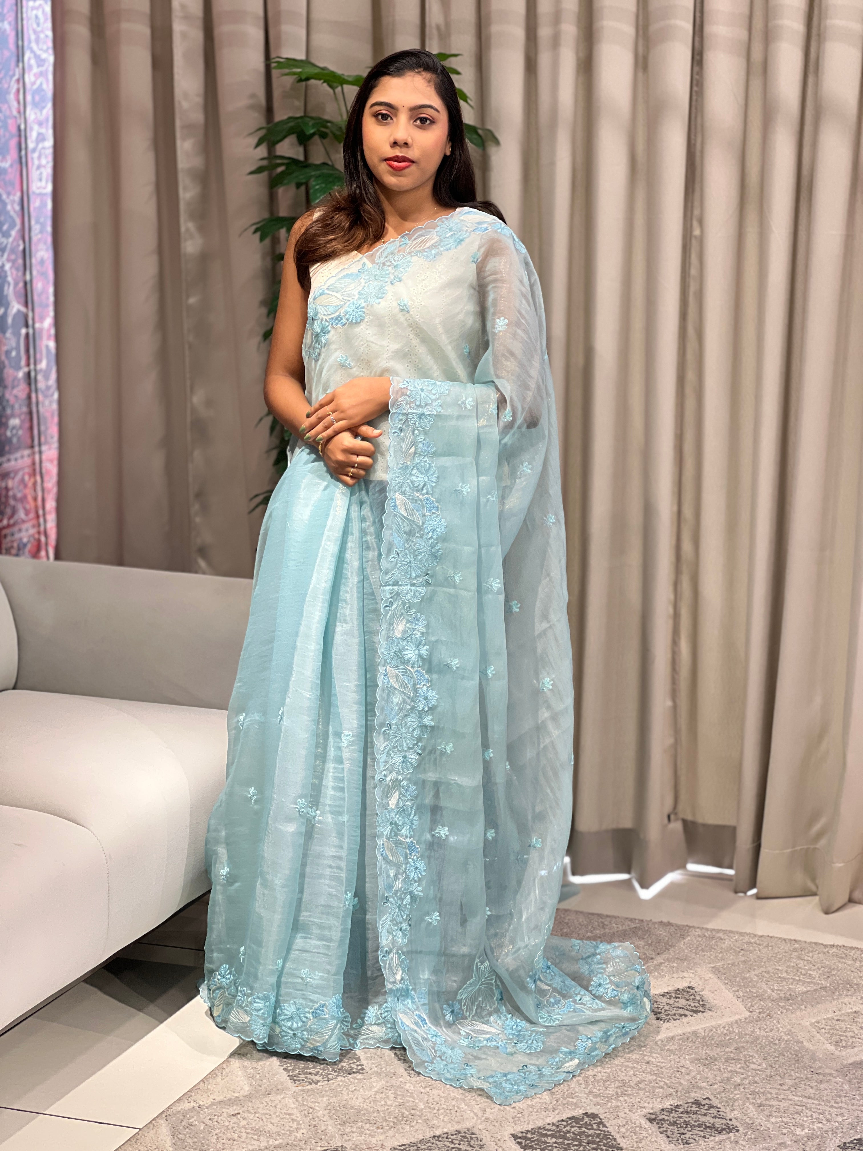 Floral Machine Embroidery Detailed Crushed Tissue Organza Saree | BLD2036