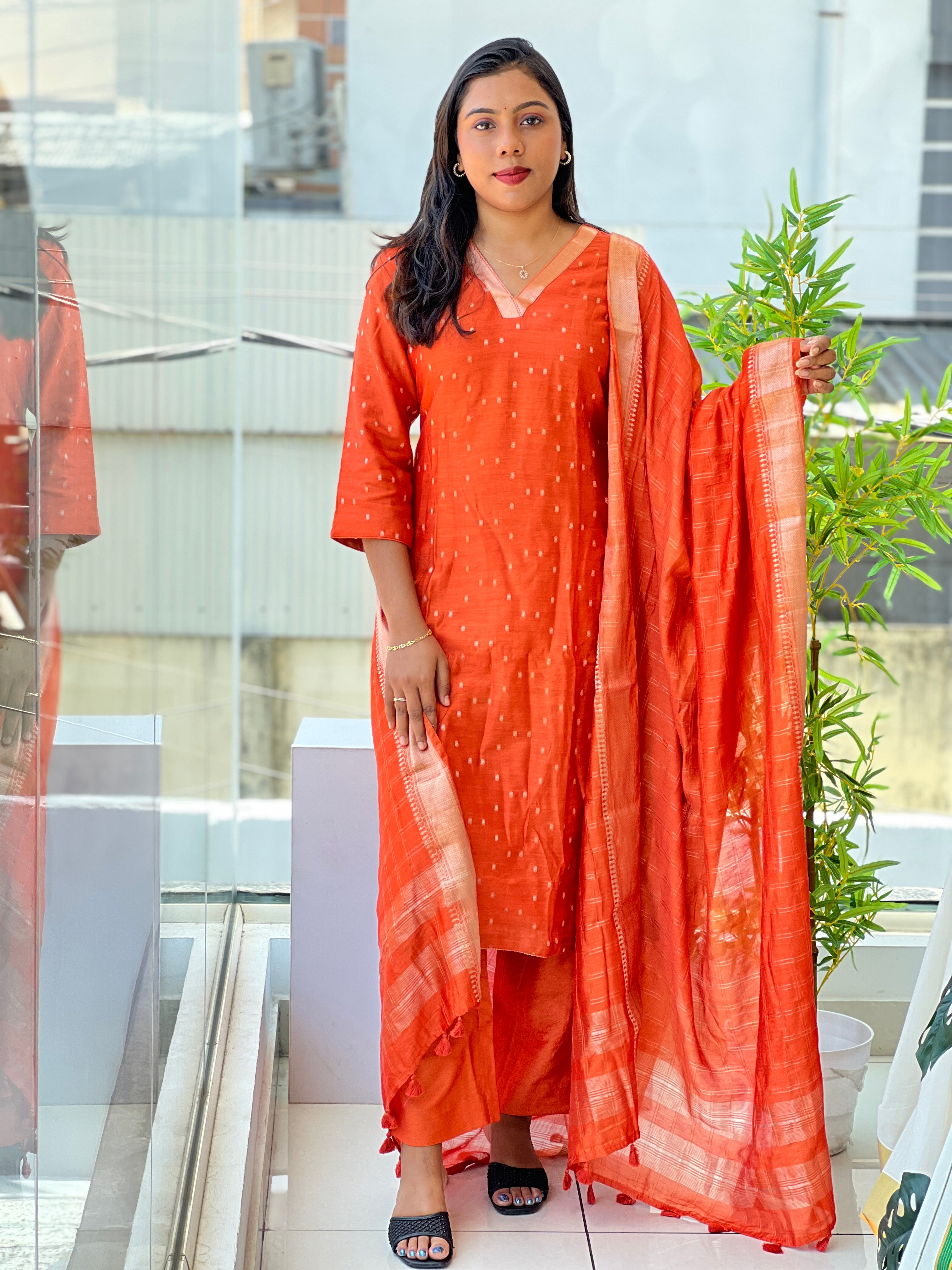 Banarasi Woven Chanderi Kurta Set | YNG1808