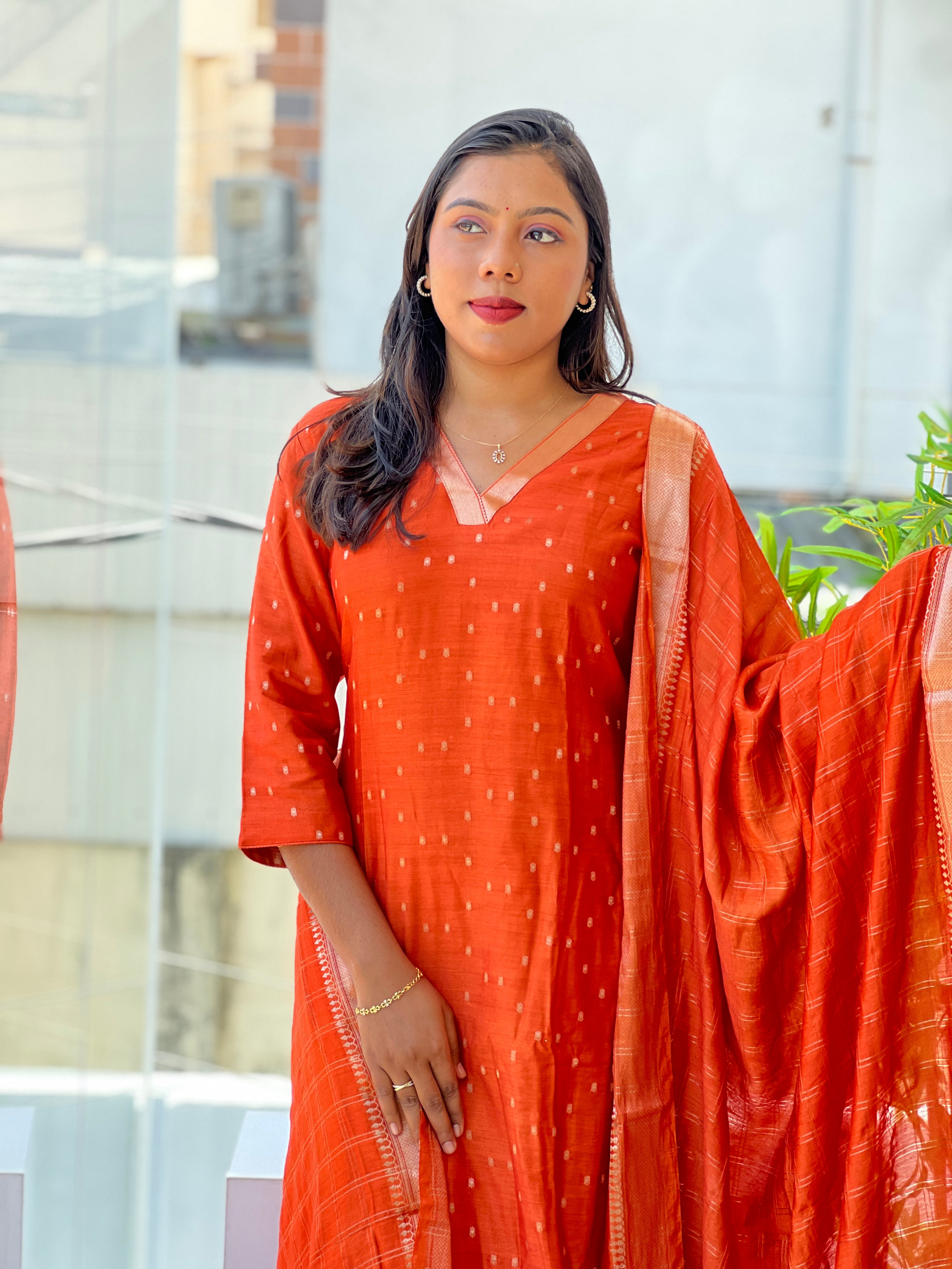 Banarasi Woven Chanderi Kurta Set | YNG1808