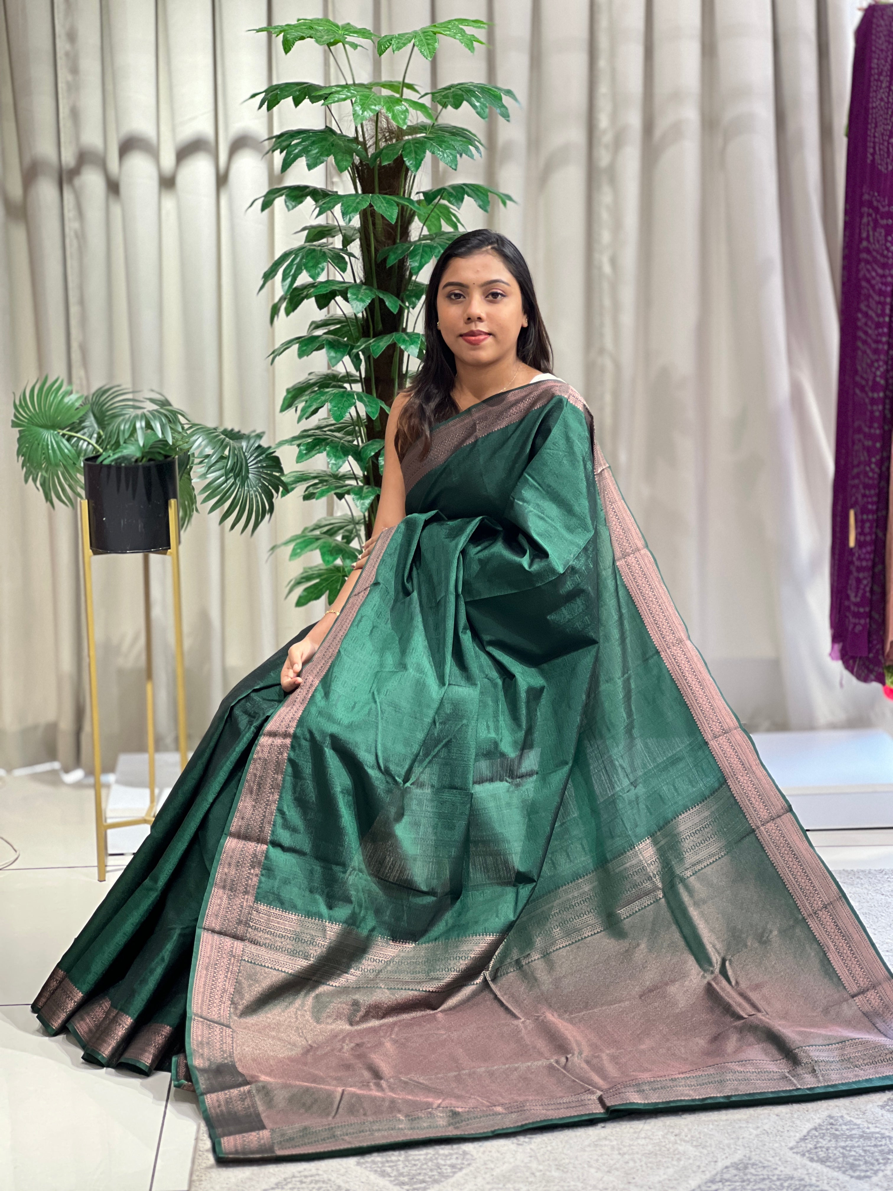 Embossed Weaved Pattern Semi Soft Silk Saree  | SEN112