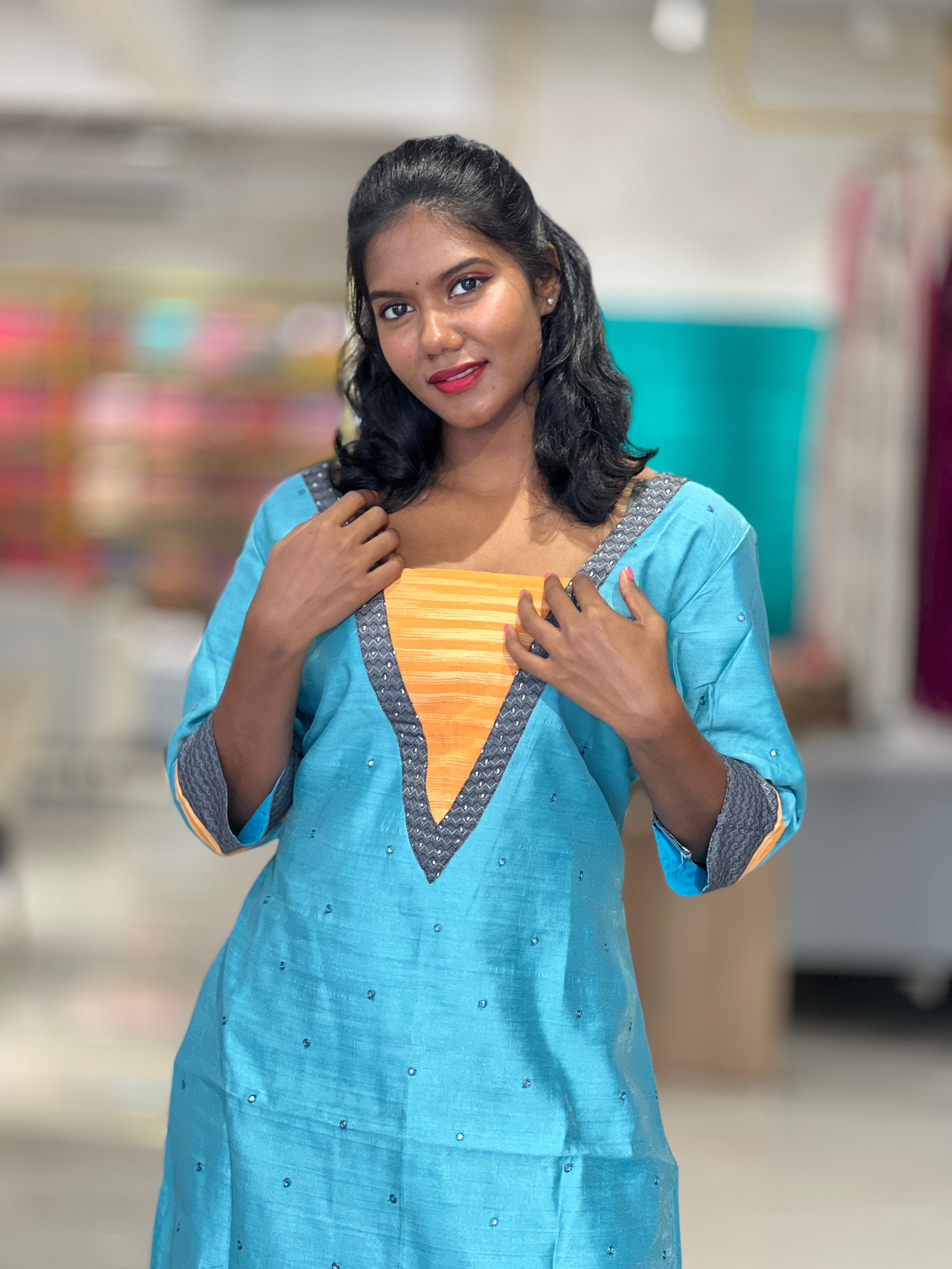 Mirror Detailed Semi Silk Kurta | DNT355