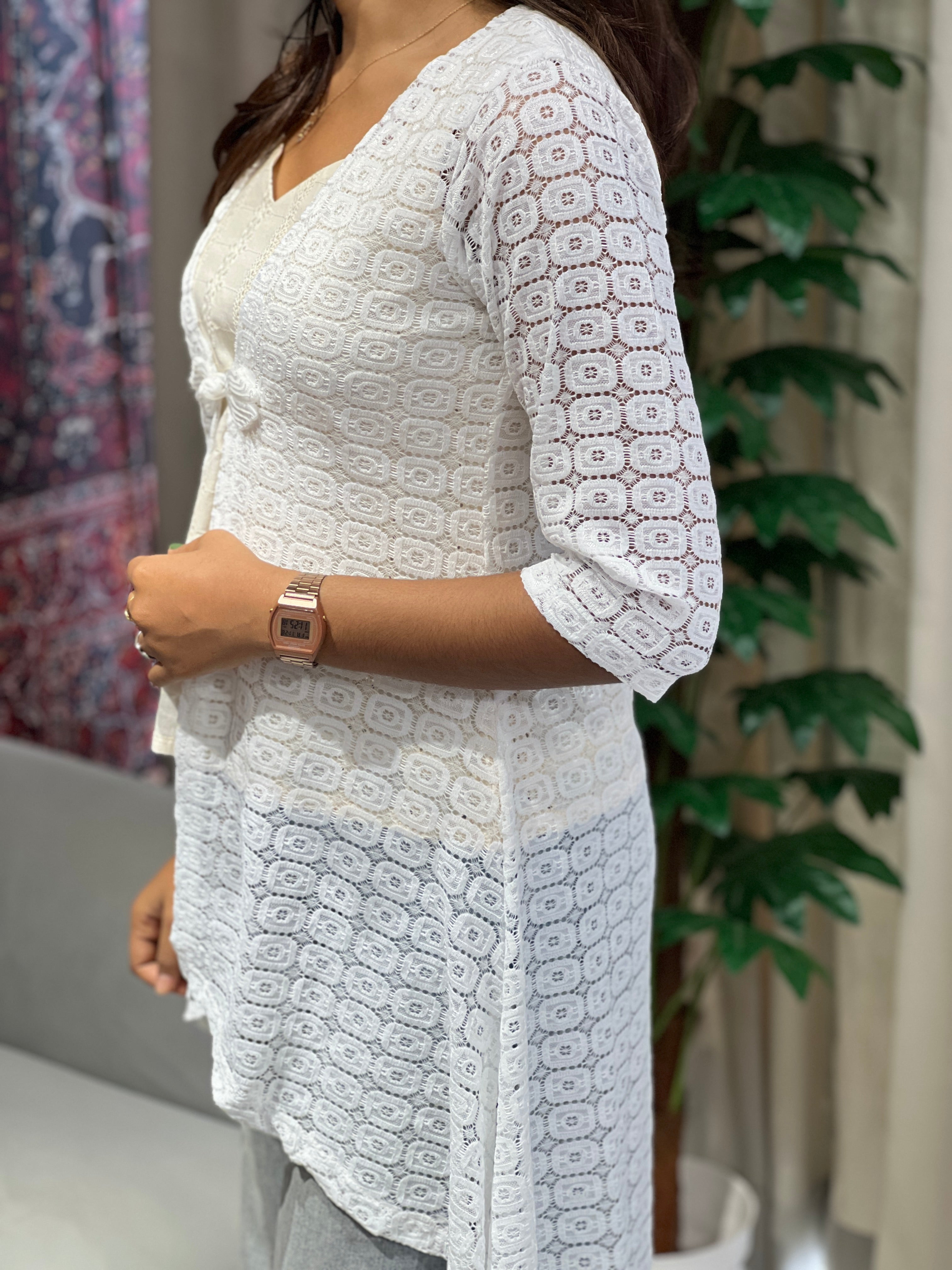 Embroidery Detailed Net Shrug | PGI250