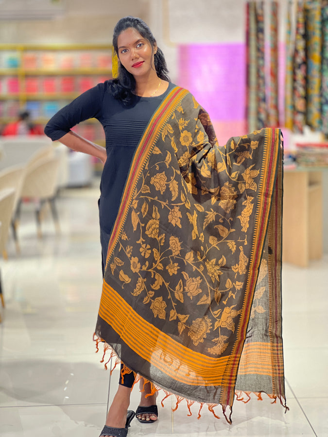 Pen Kalamkari With Temple Border Detailed Chanderi Dupatta | DE205