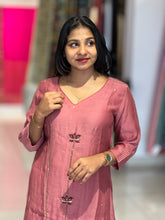 Hand Embroidery Detailed Chanderi Kurta Top & Bottom | EC105