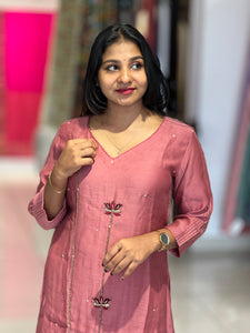 Hand Embroidery Detailed Chanderi Kurta Top & Bottom | EC105