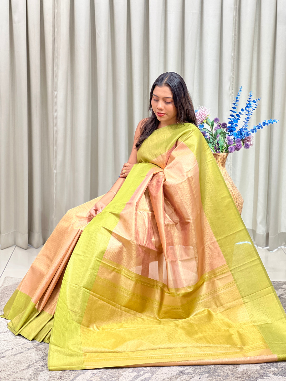 Solid Pattern Soft Silk Saree | RVS350