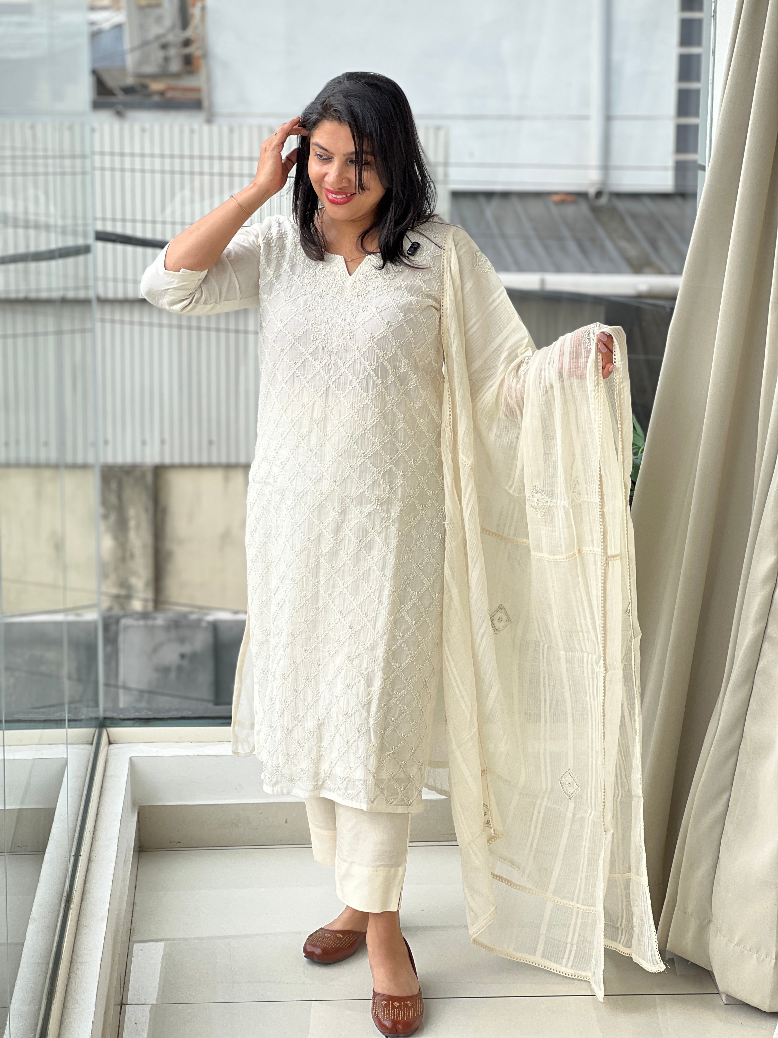 Hand Chikankari Embroidered Mul Cotton Unstitched Salwar Set | MM483
