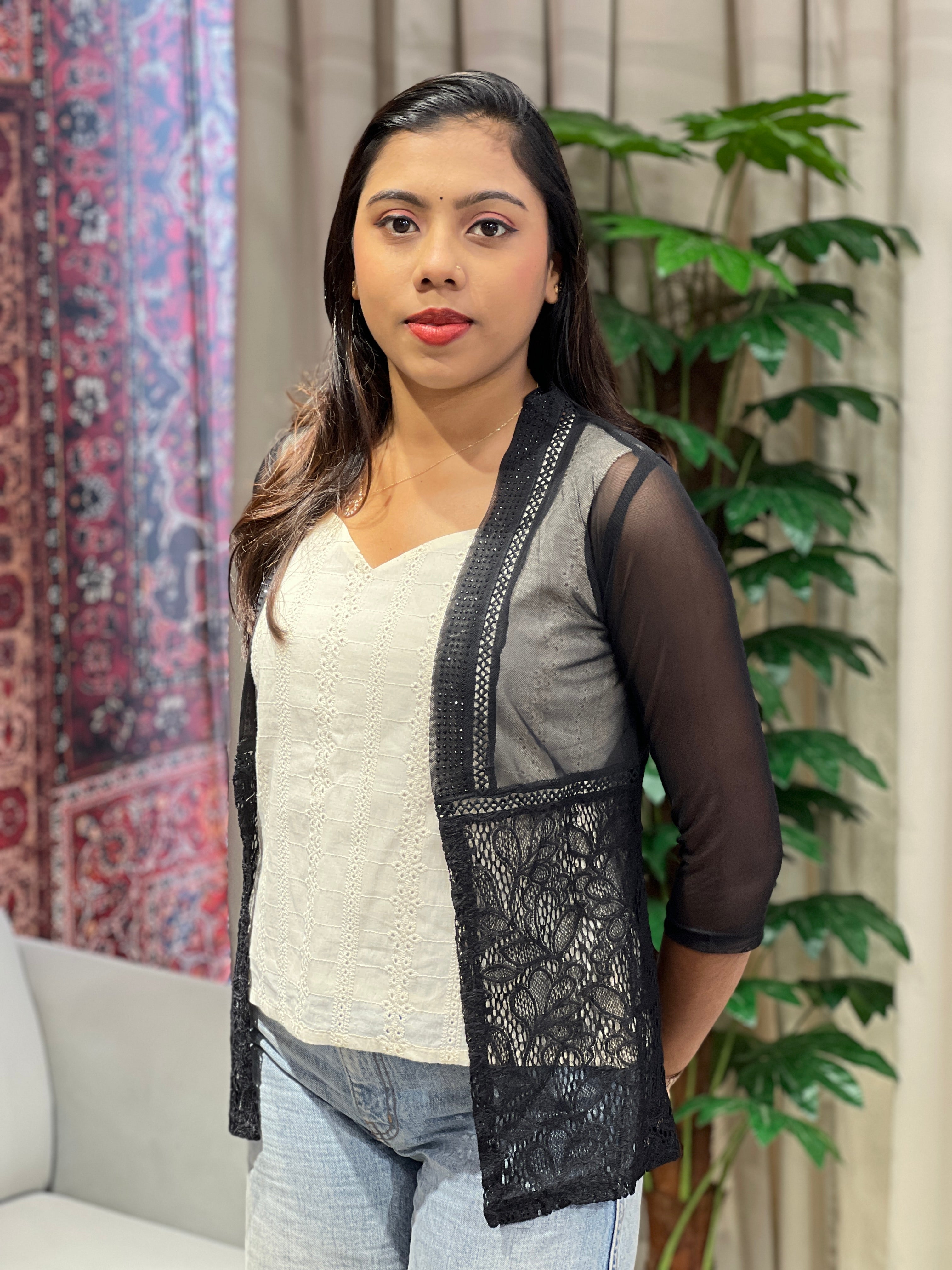 Embroidery Detailed Net Shrug | PGI241