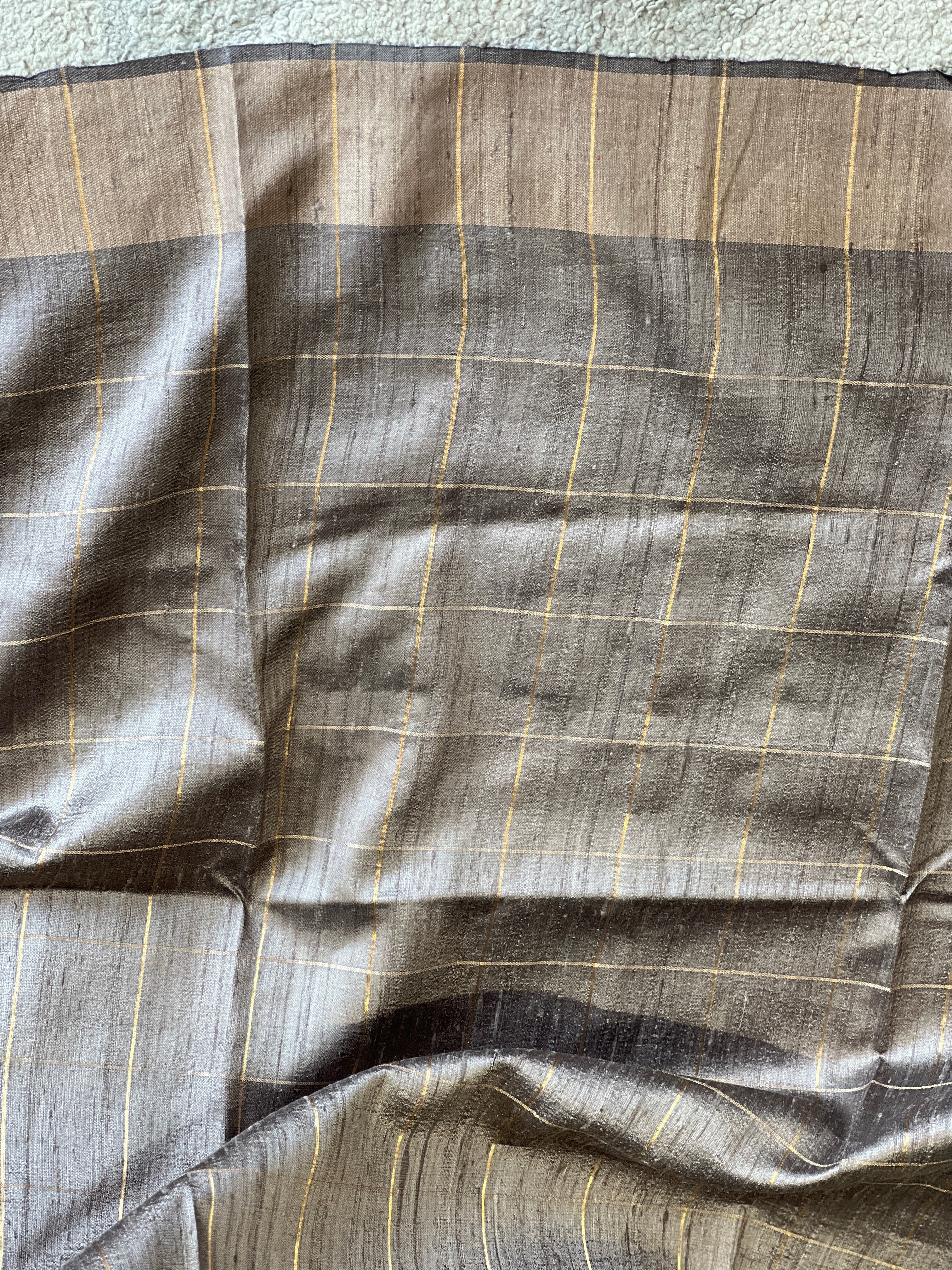 Zari Detailing With Geometric Patterned Tussar Saree | HS1212