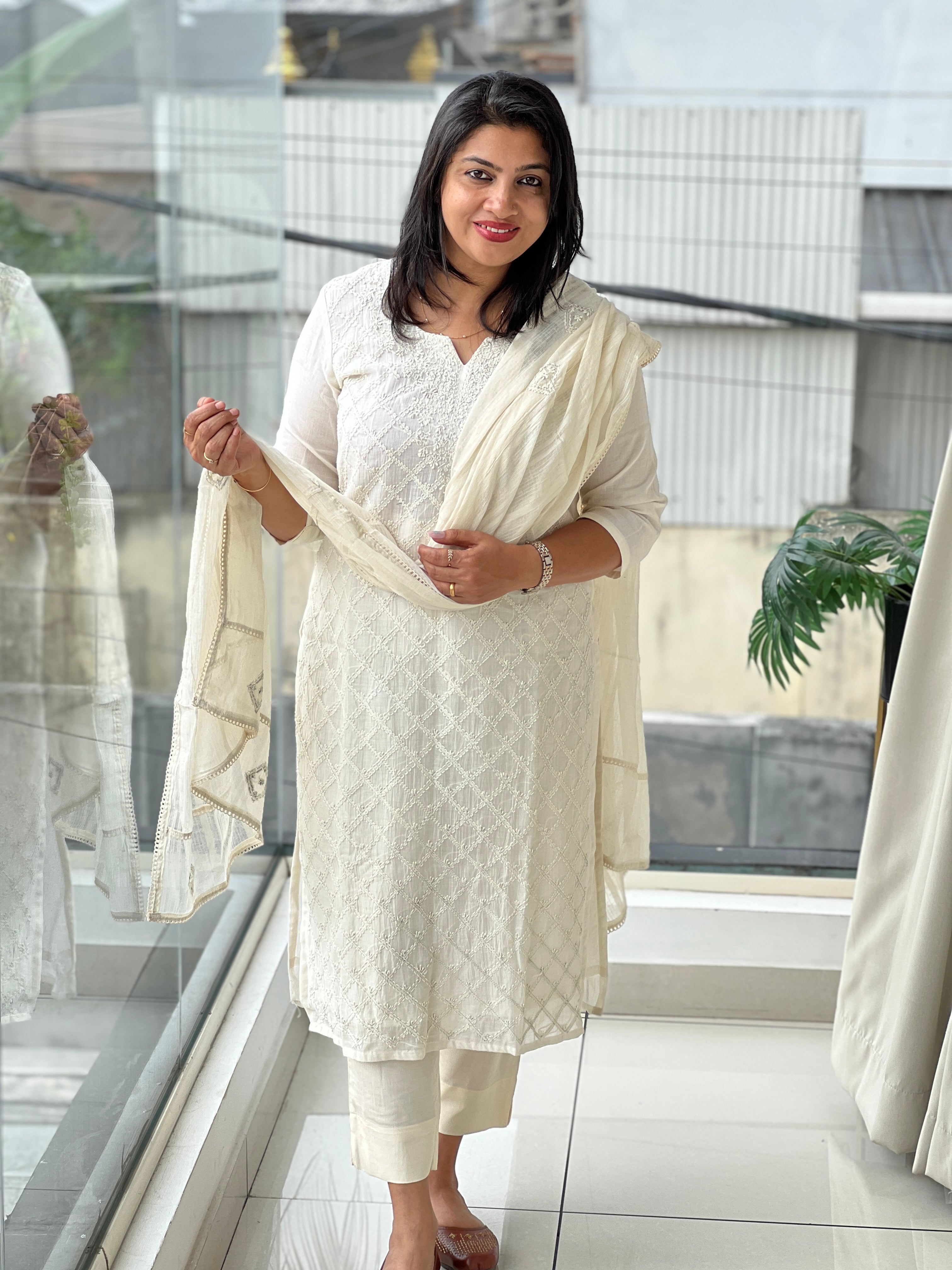 Hand Chikankari Embroidered Mul Cotton Unstitched Salwar Set | MM483