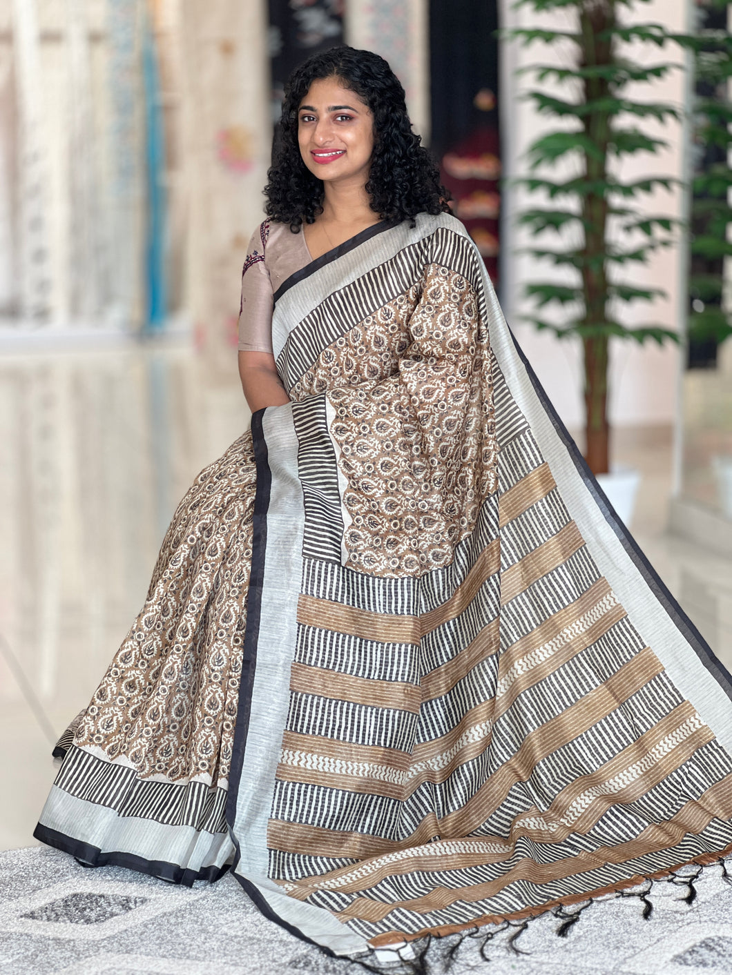 Printed Chanderi Finish Saree | SBP262