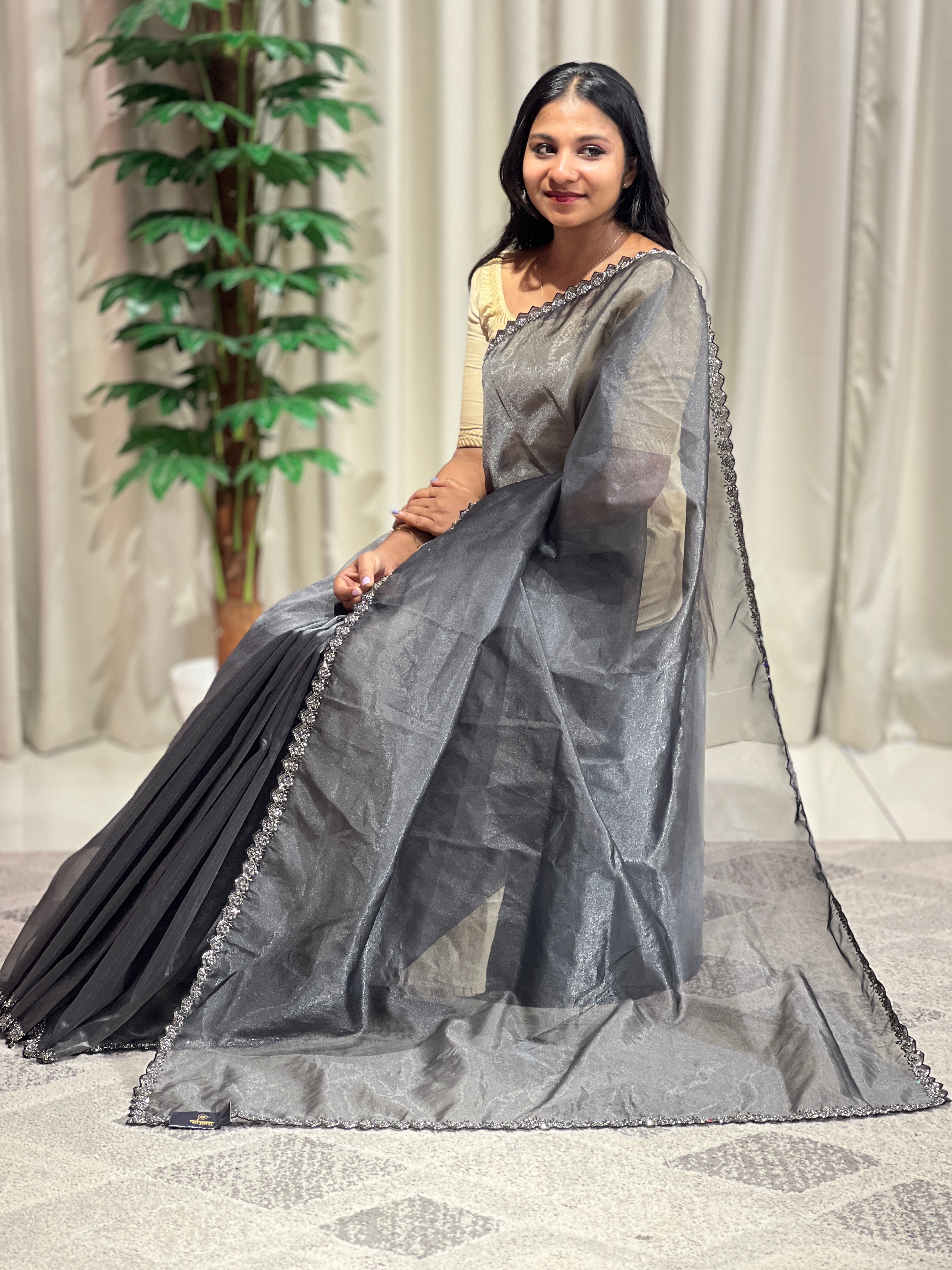 Hand Work Design Crushed Shimmer Organza Saree | SBP1011
