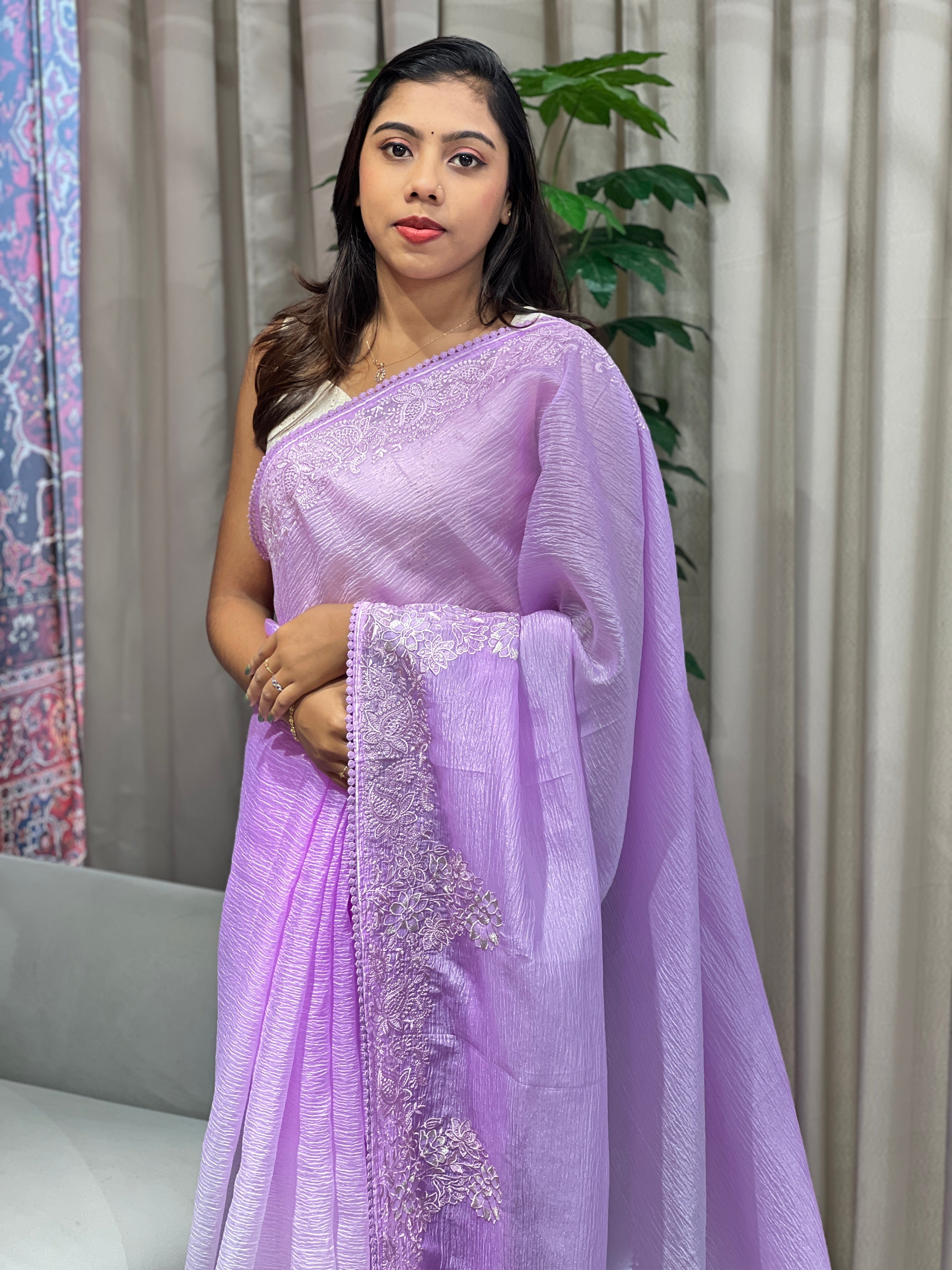 Floral Embroidery Detailed Crushed Shimmer Organza Saree | BLD2044