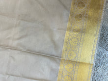Zari Woven Semi Silk Saree | PRS132