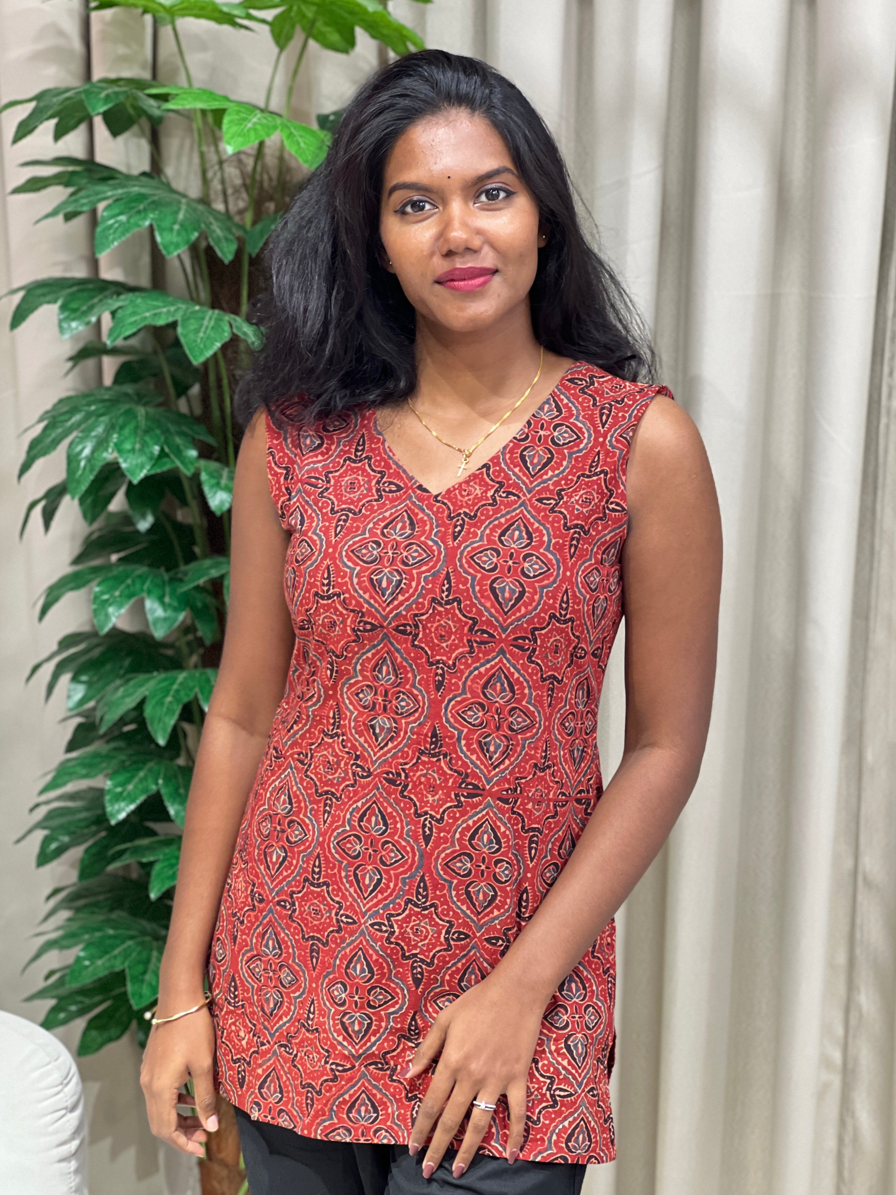 Printed Cotton Short Kurta |  DNT1085